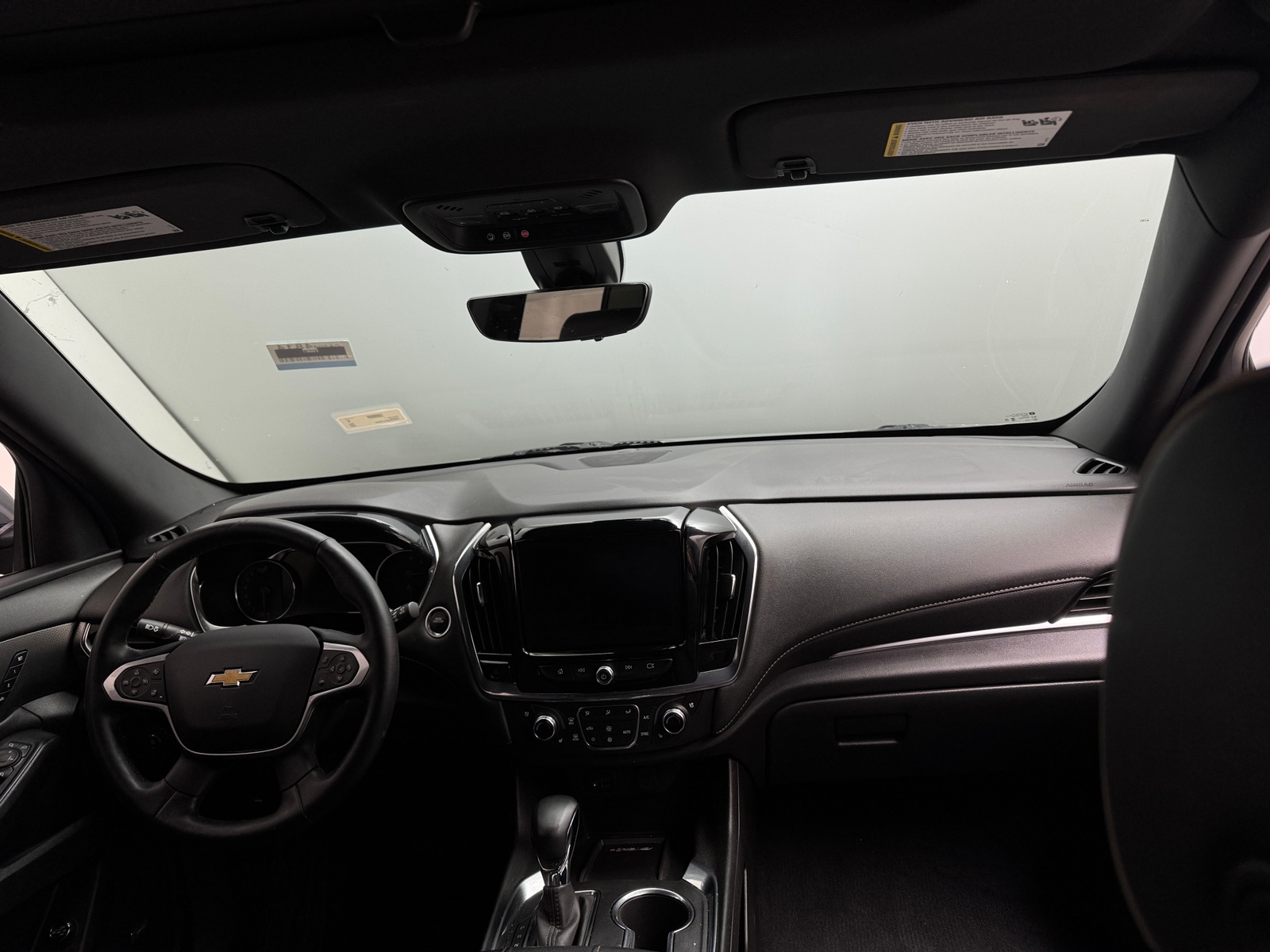 Thumbnail: 2023 Chevrolet Traverse - 2