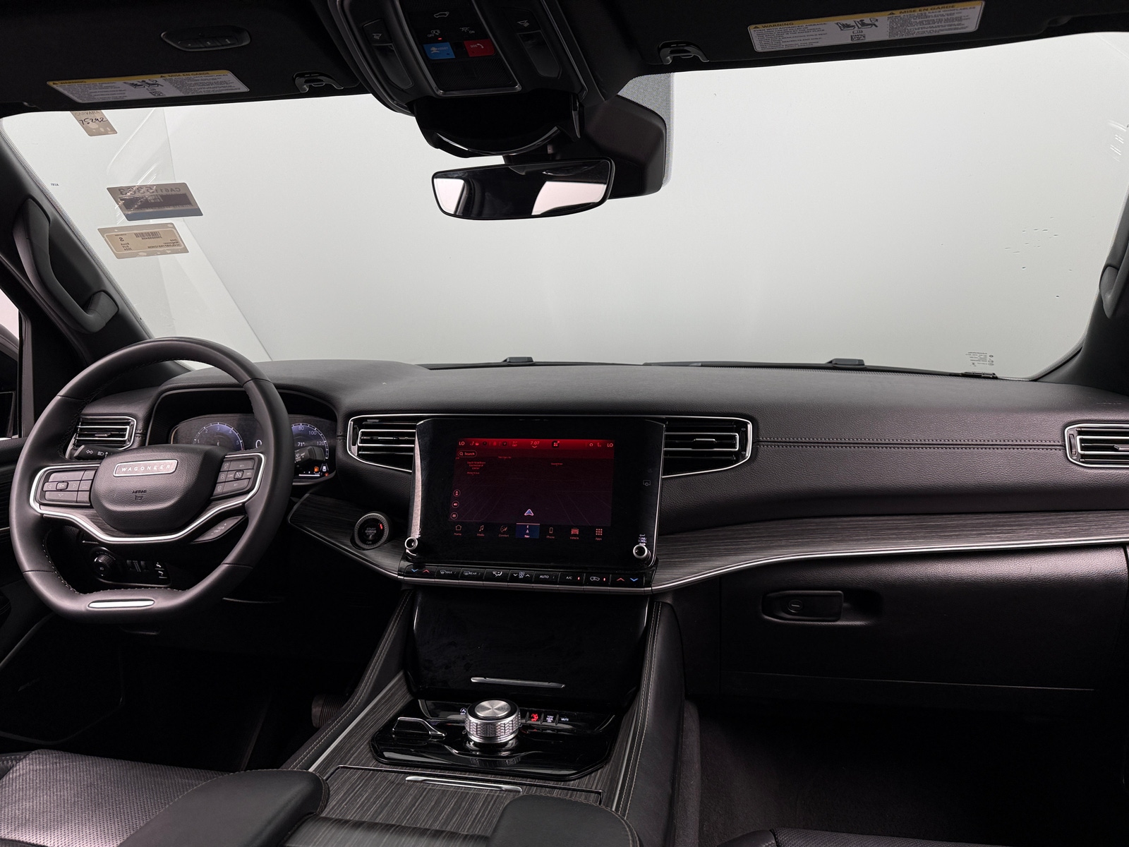 Thumbnail: 2024 Jeep Wagoneer - 2