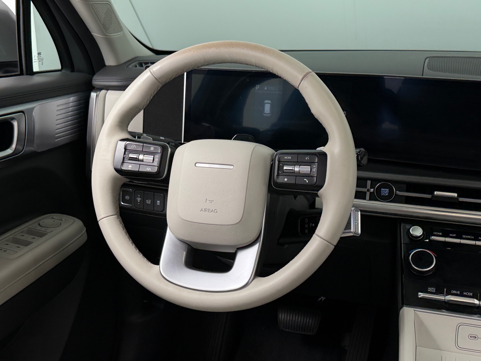 Thumbnail: 2024 Hyundai Santa Fe - 4