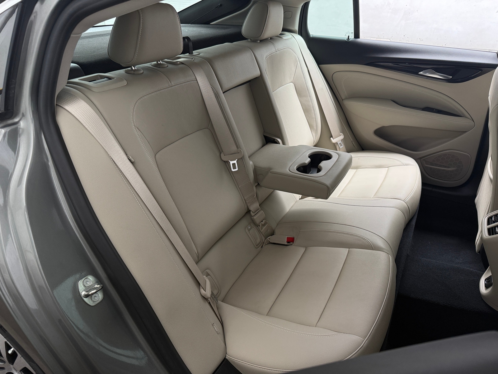 Thumbnail: 2019 Buick Regal - 5
