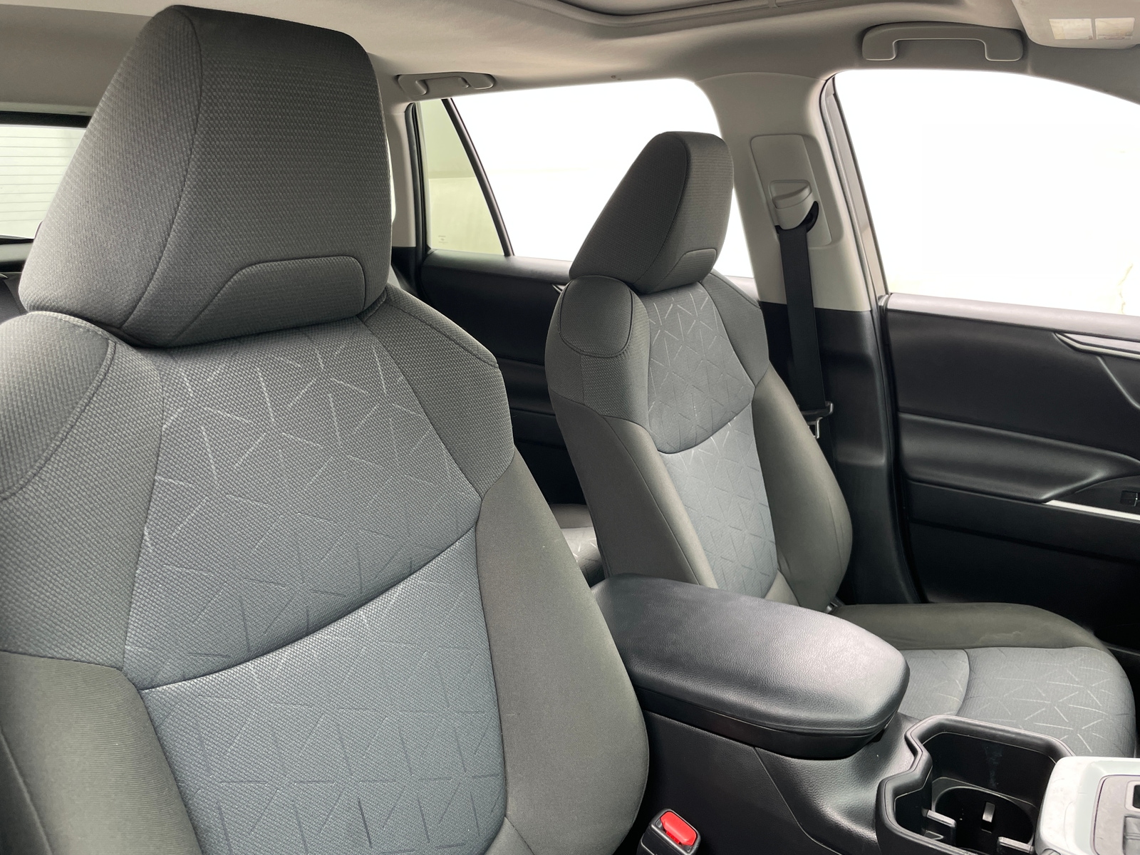 Thumbnail: 2022 Toyota RAV4 - 2