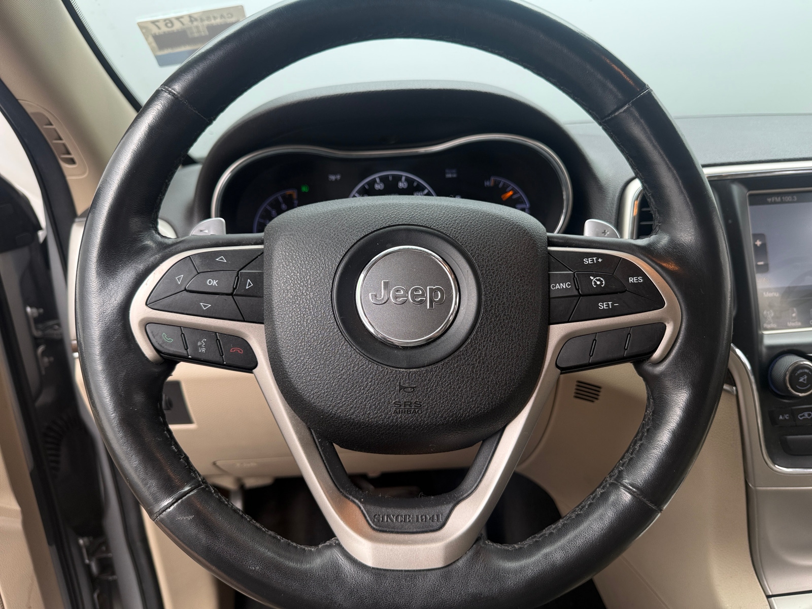 Thumbnail: 2015 Jeep Grand Cherokee - 4