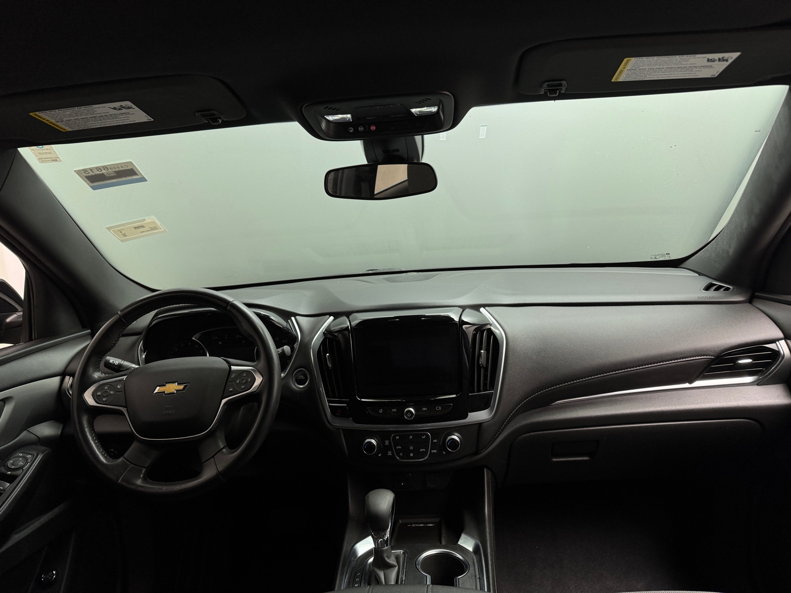 Thumbnail: 2022 Chevrolet Traverse - 3