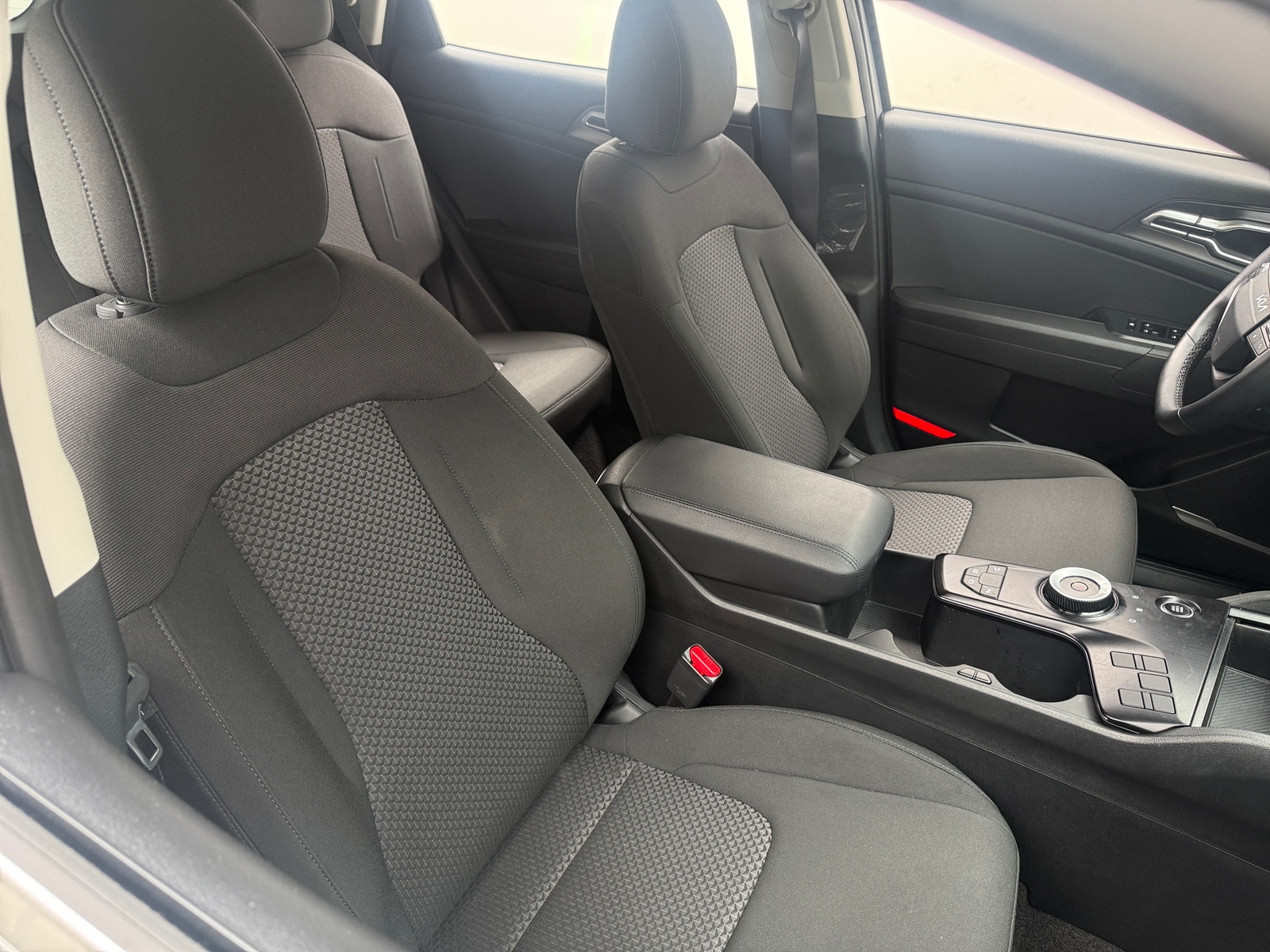 Thumbnail: 2026 Kia Sportage - 2