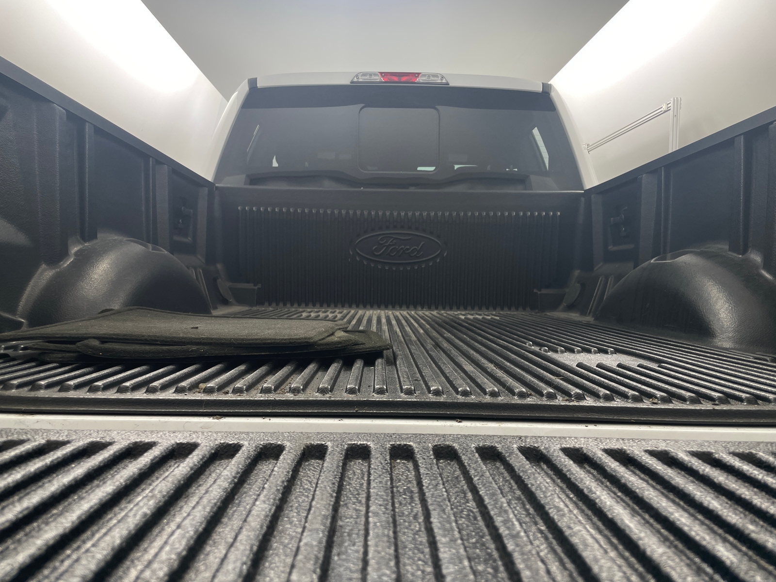 Thumbnail: 2016 Ford Econoline - 7