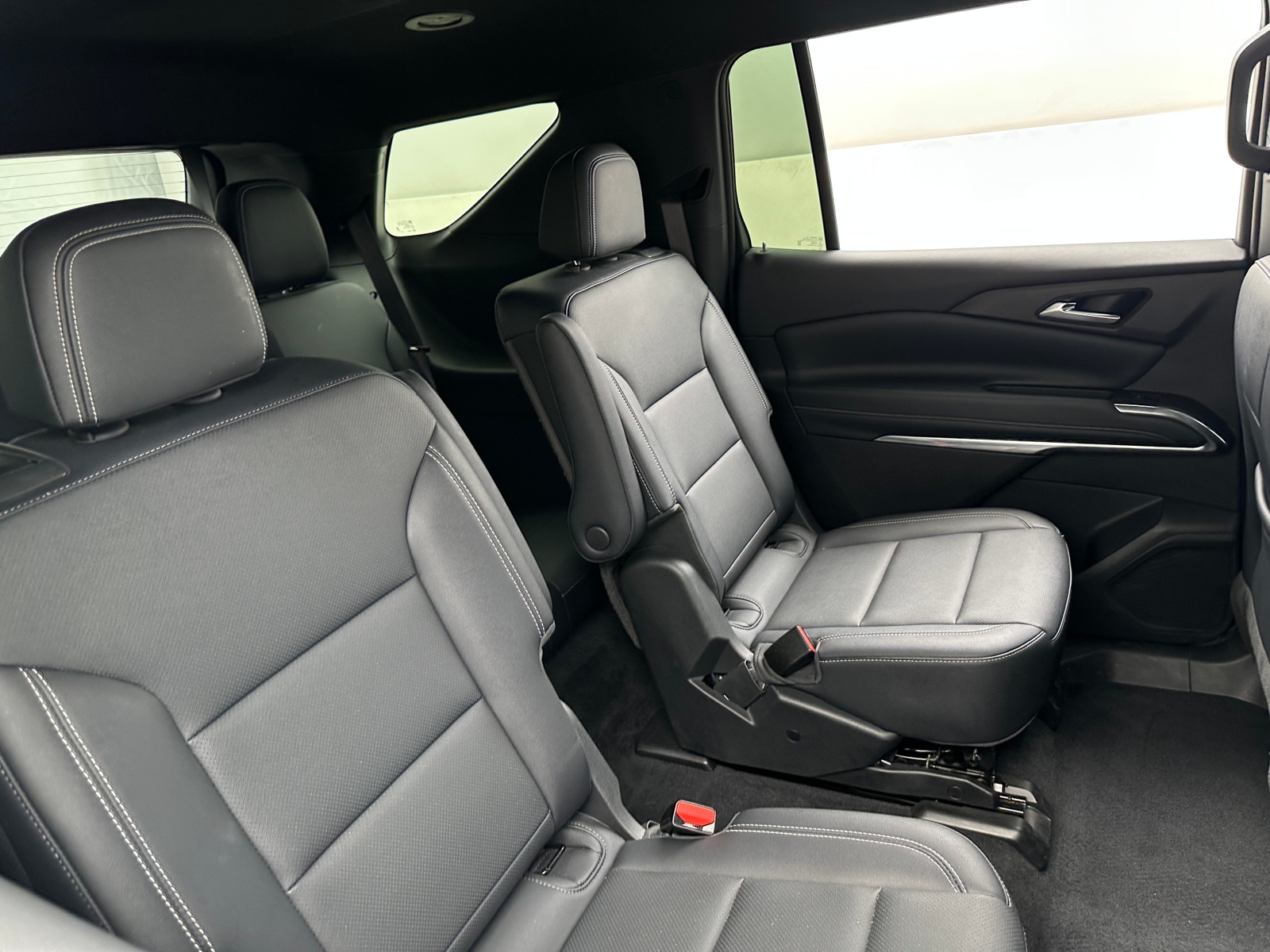 Thumbnail: 2025 Chevrolet Traverse - 5