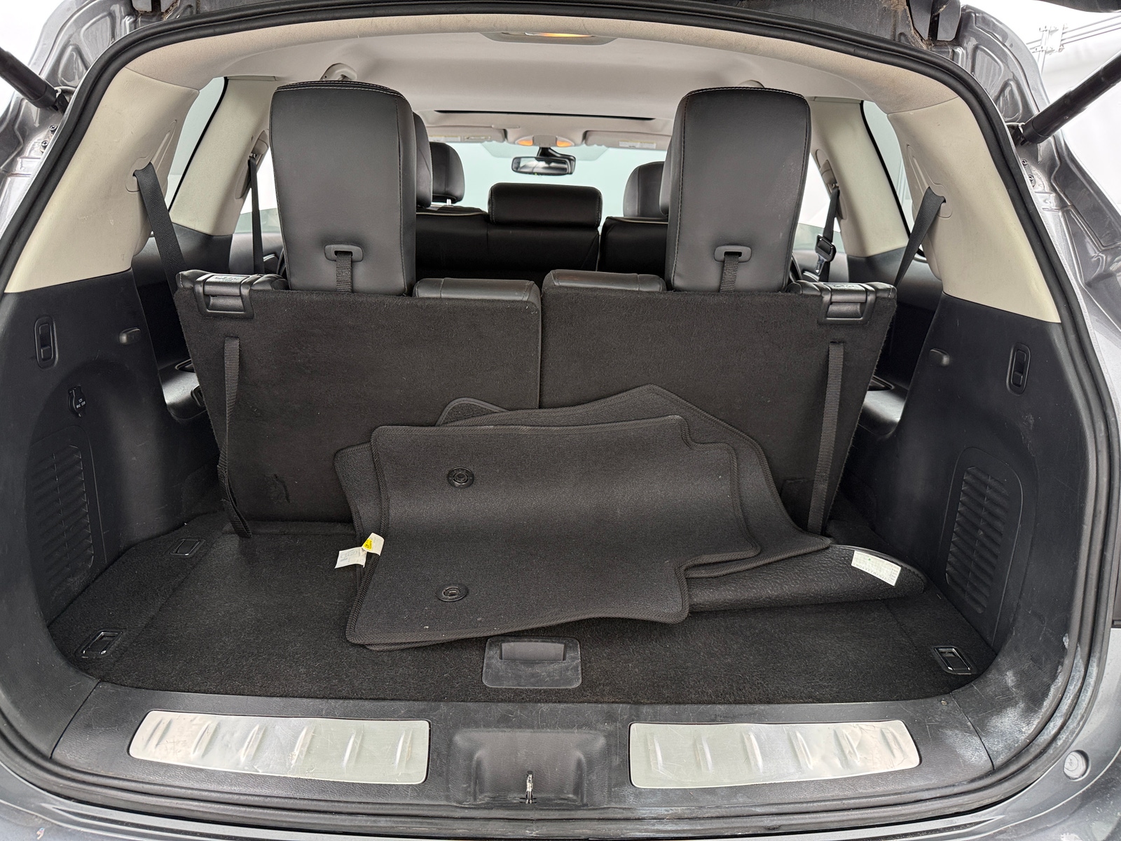 Thumbnail: 2019 INFINITI QX60 - 6