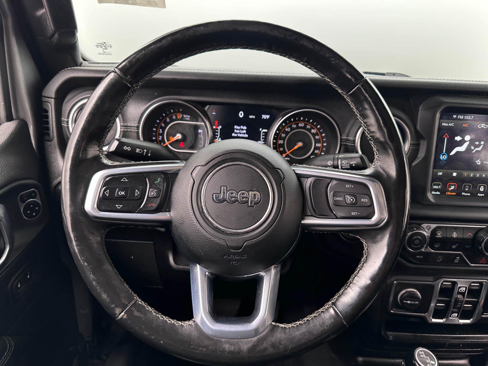 Thumbnail: 2020 Jeep Gladiator - 4