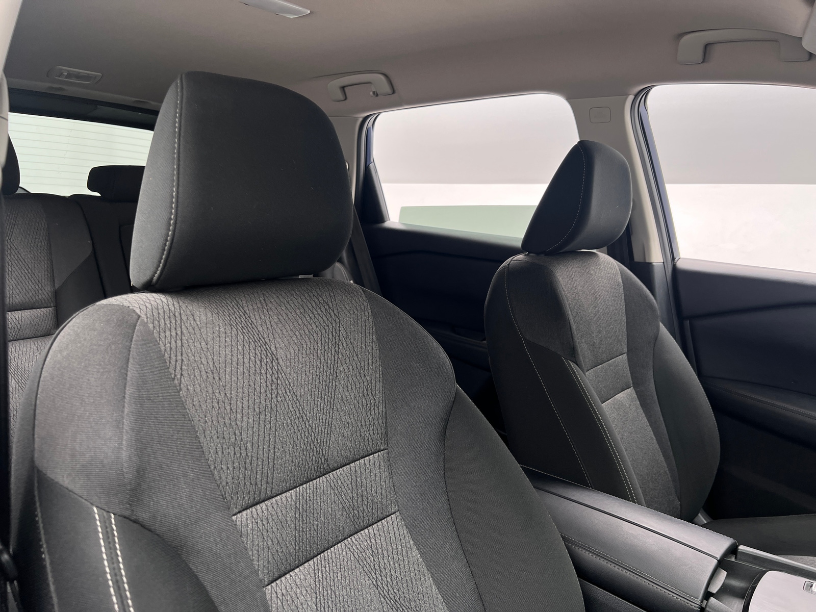 Thumbnail: 2025 Nissan Rogue - 2