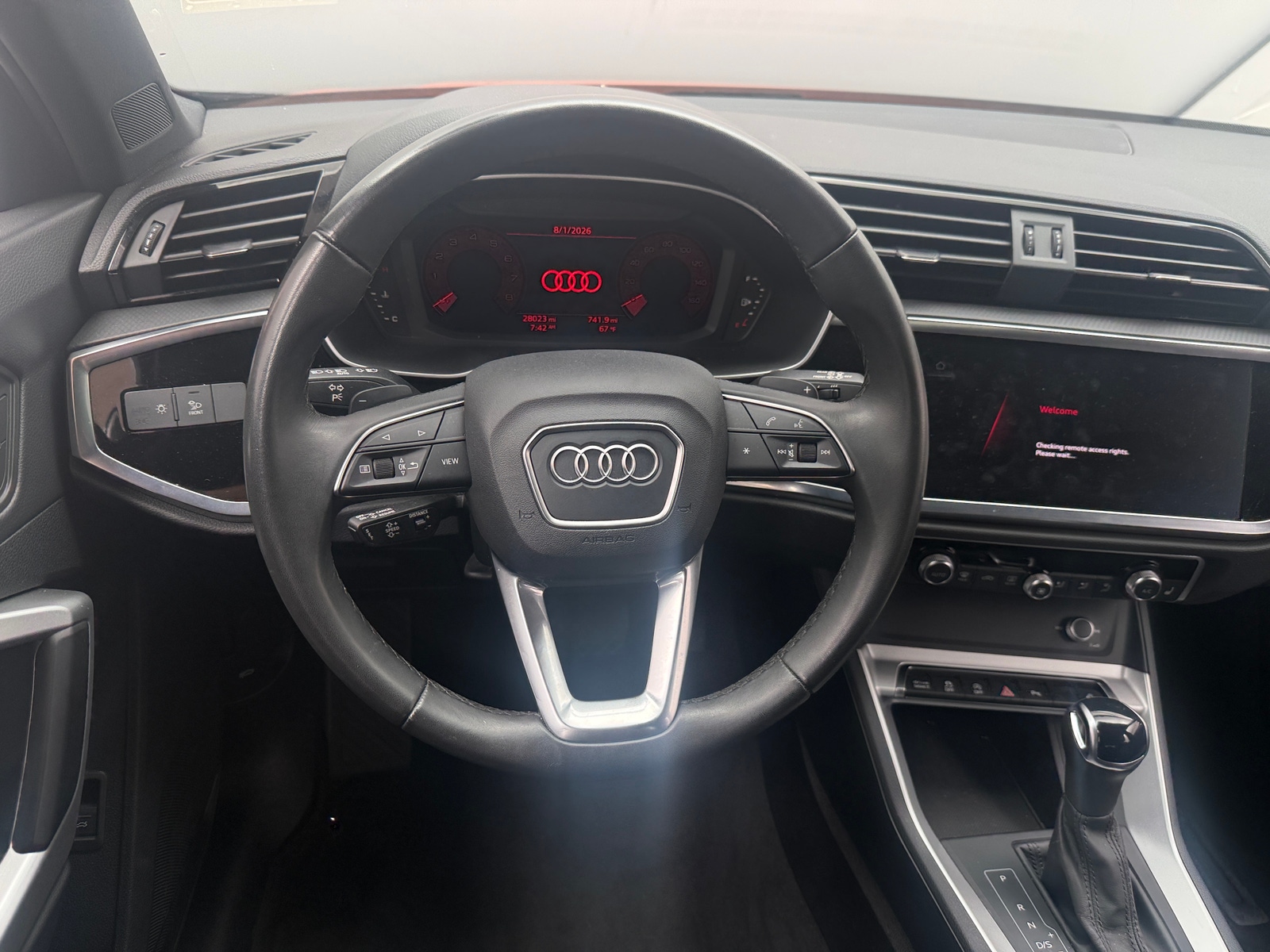 Thumbnail: 2025 Audi Q3 - 4