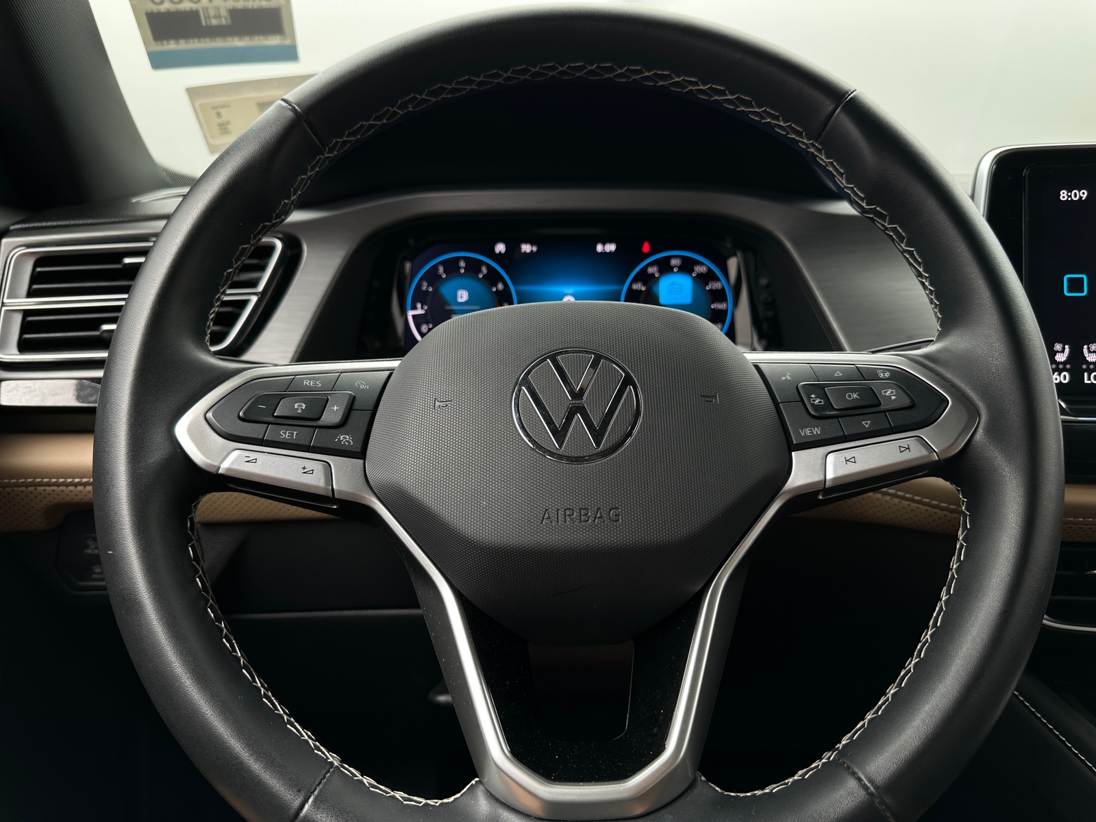 Thumbnail: 2025 Volkswagen Atlas - 4