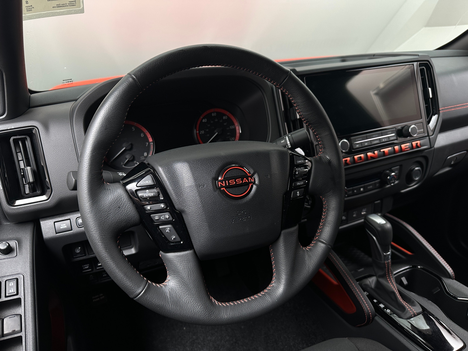 Thumbnail: 2025 Nissan Frontier - 5
