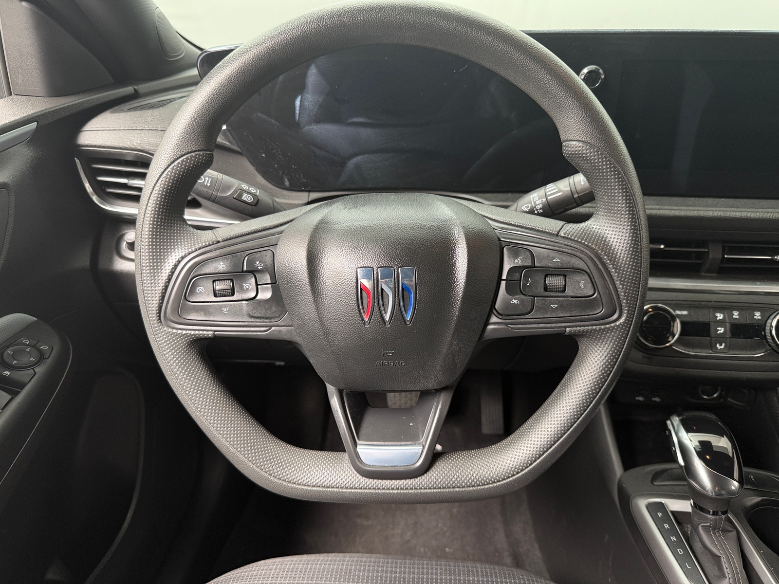 Thumbnail: 2024 Buick Envista - 4