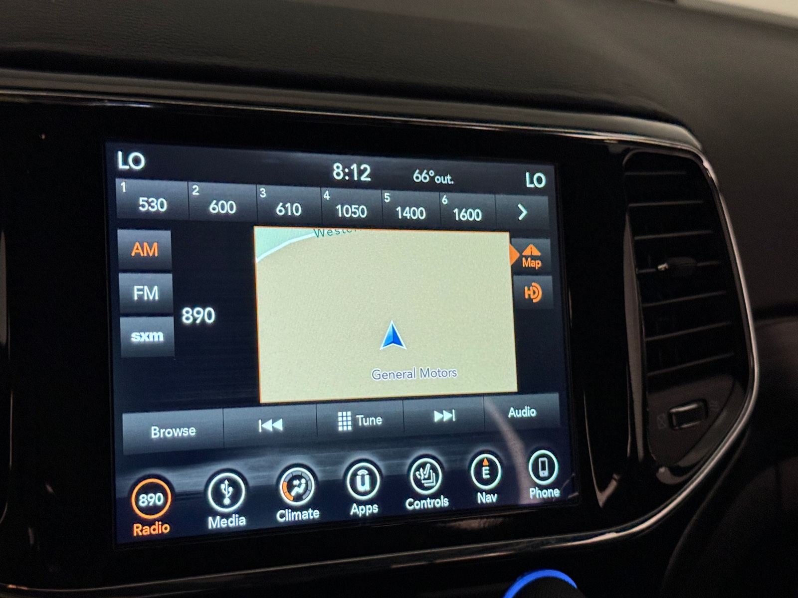 Thumbnail: 2019 Jeep Grand Cherokee - 3