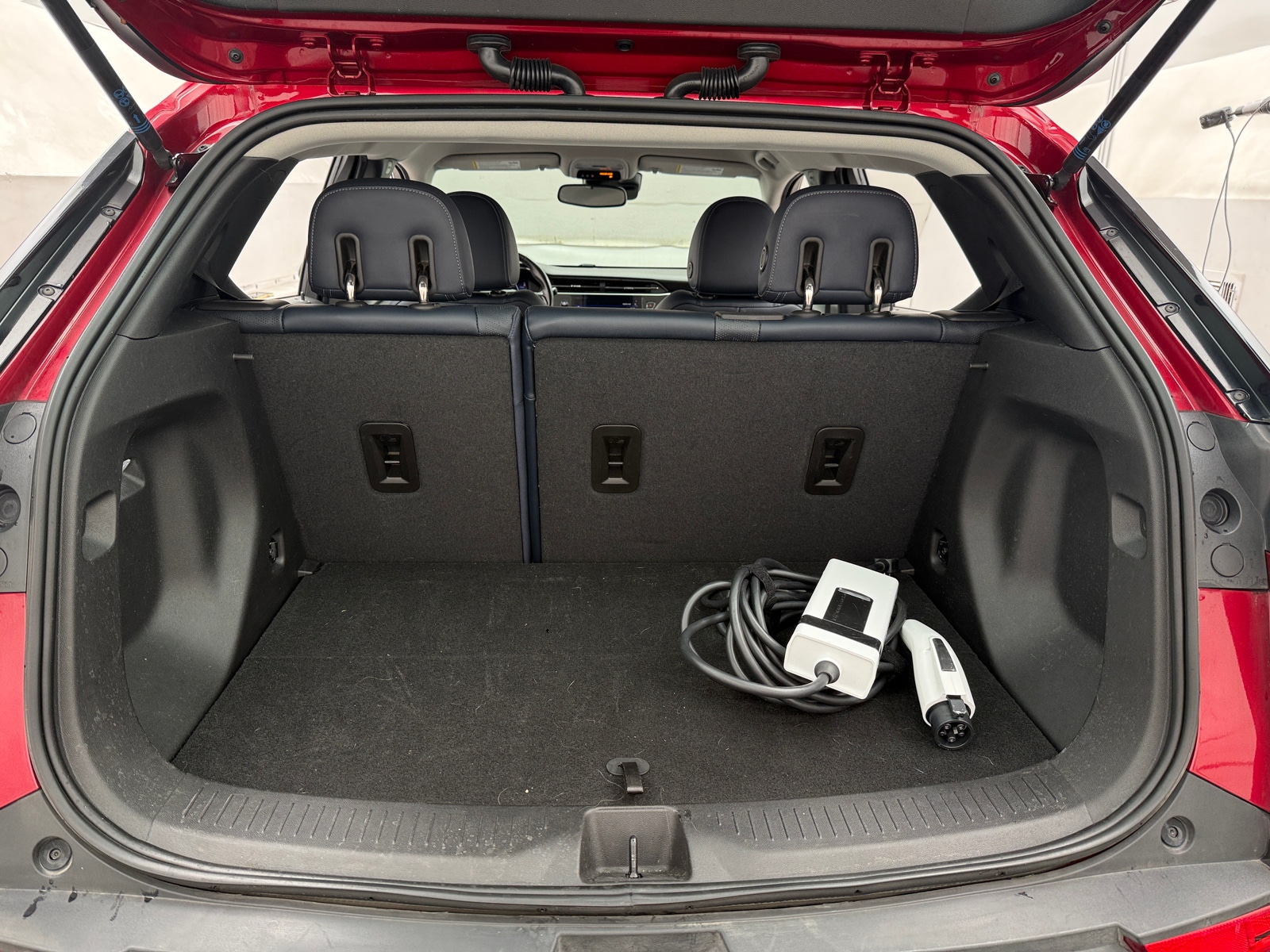 Thumbnail: 2023 Chevrolet Bolt EUV - 6