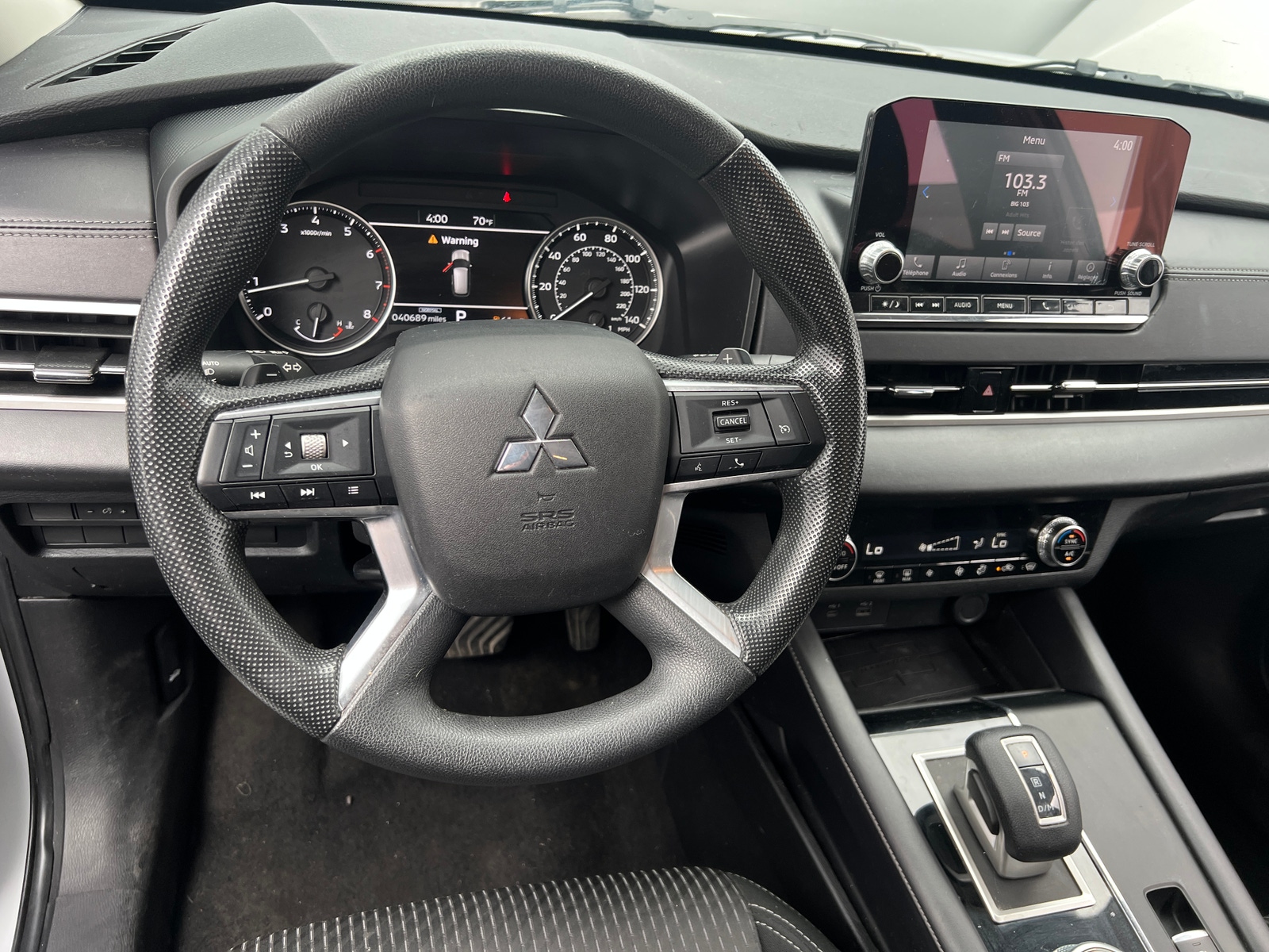 Thumbnail: 2023 Mitsubishi Outlander - 5