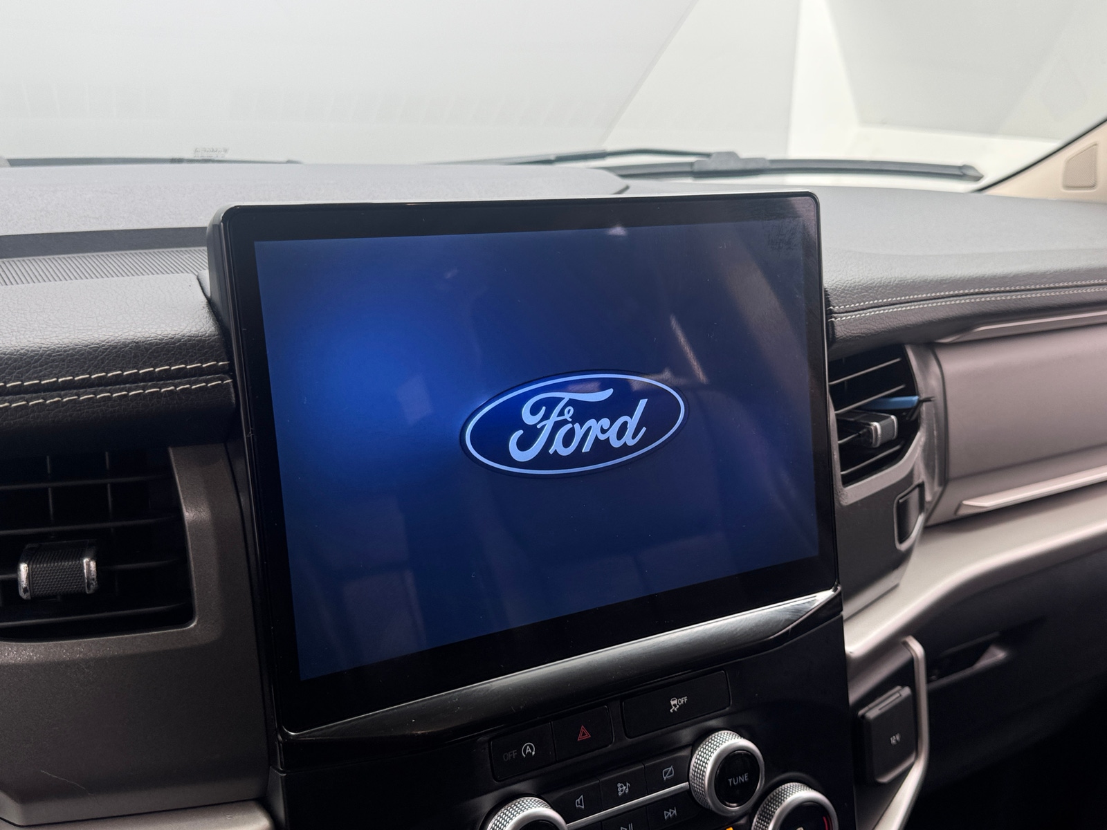 Thumbnail: 2024 Ford Expedition - 3