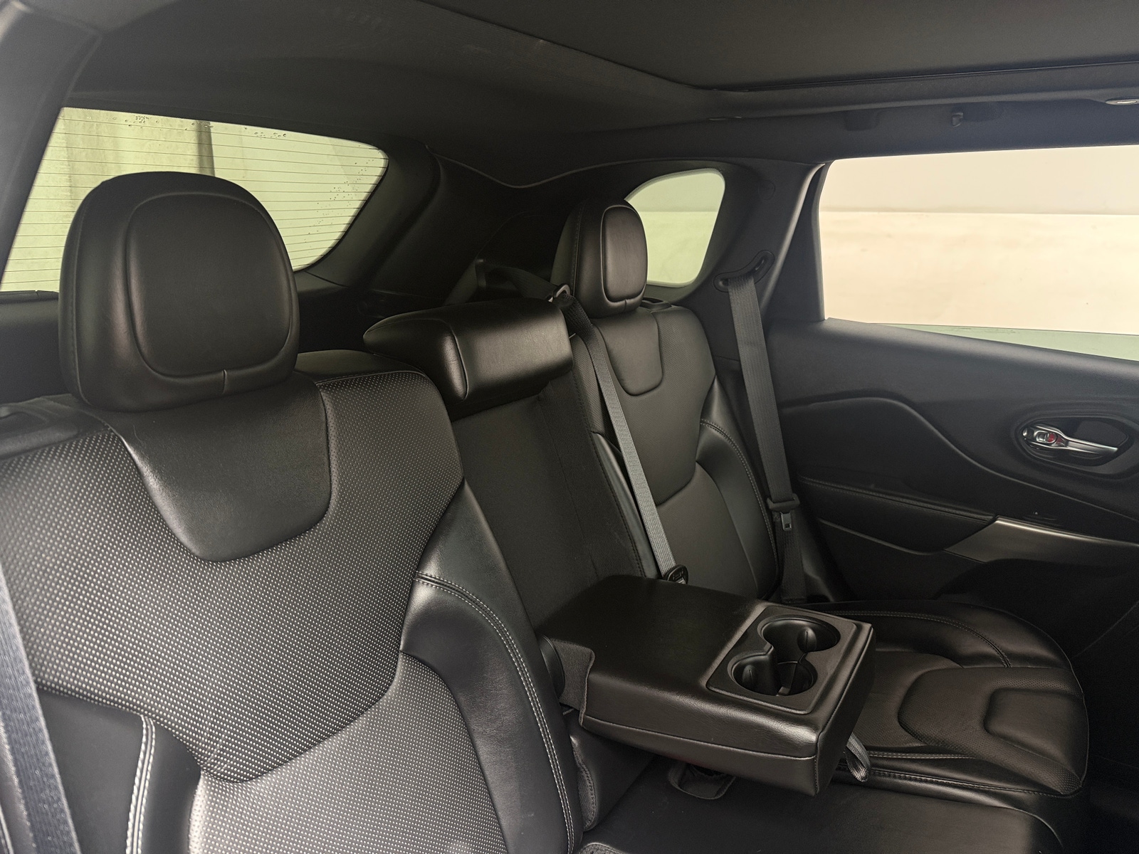 Thumbnail: 2021 Jeep Cherokee - 5