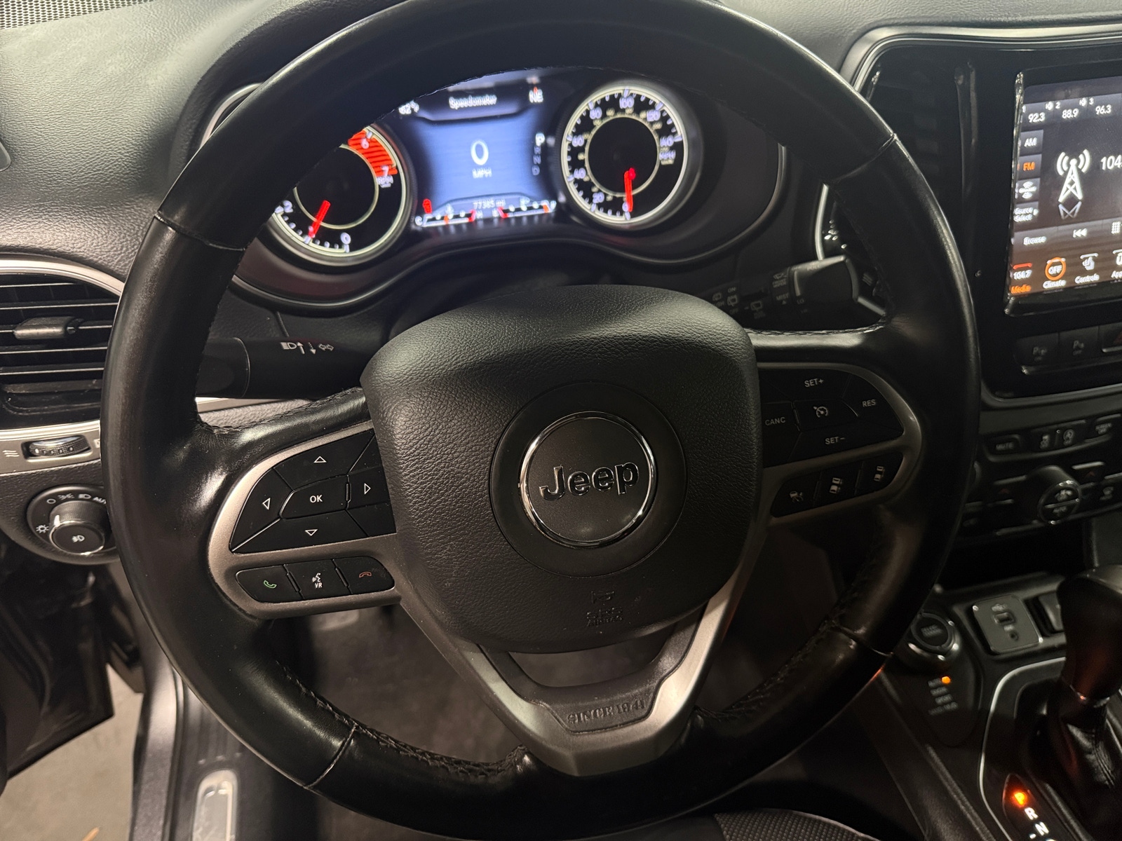 Thumbnail: 2021 Jeep Cherokee - 4