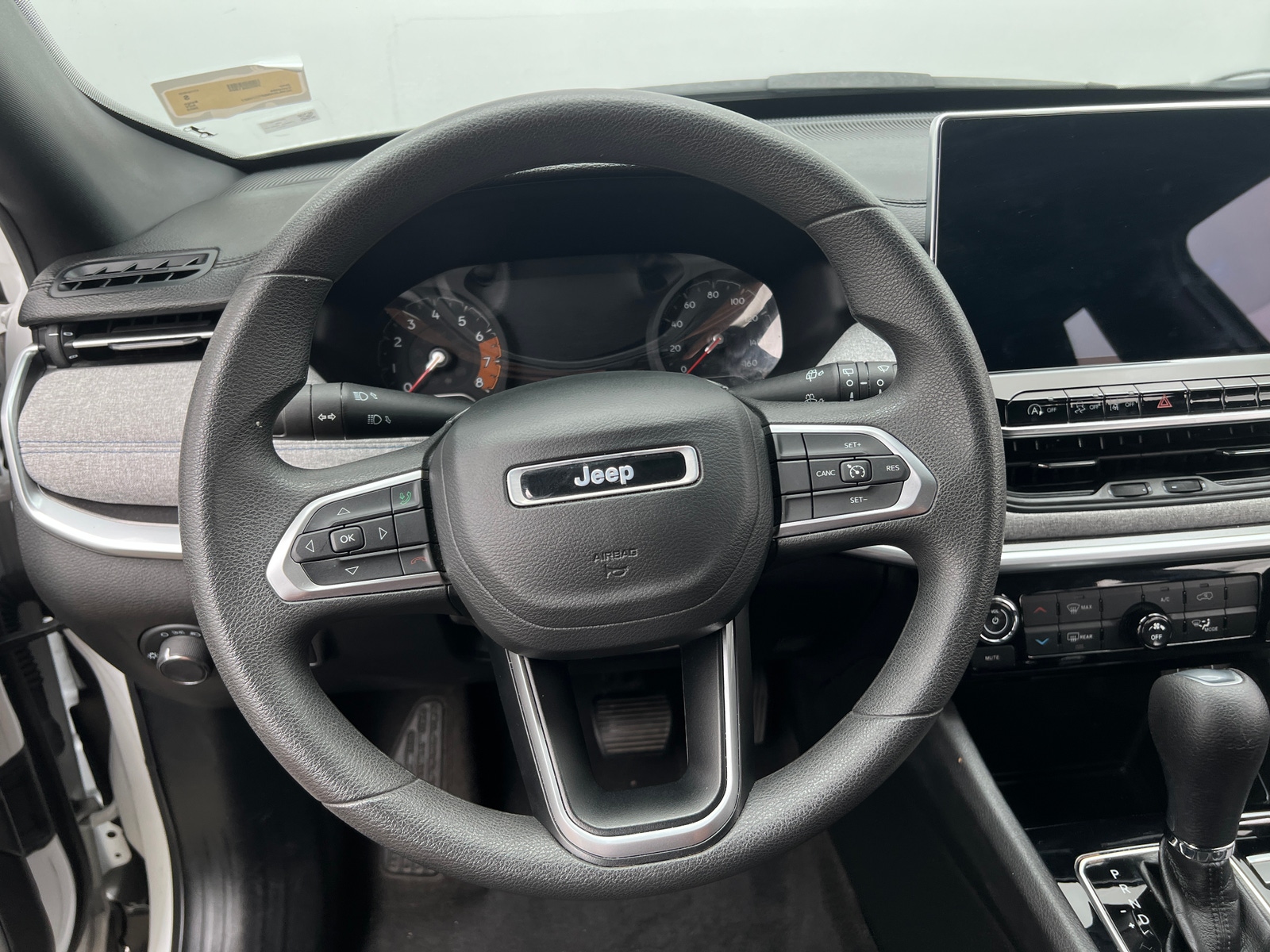Thumbnail: 2023 Jeep Compass - 5