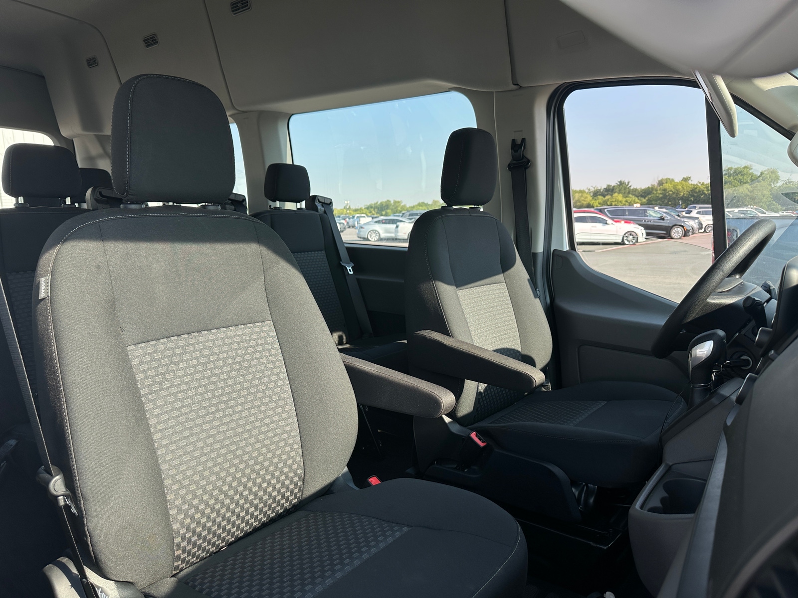 Thumbnail: 2022 Ford Econoline - 2