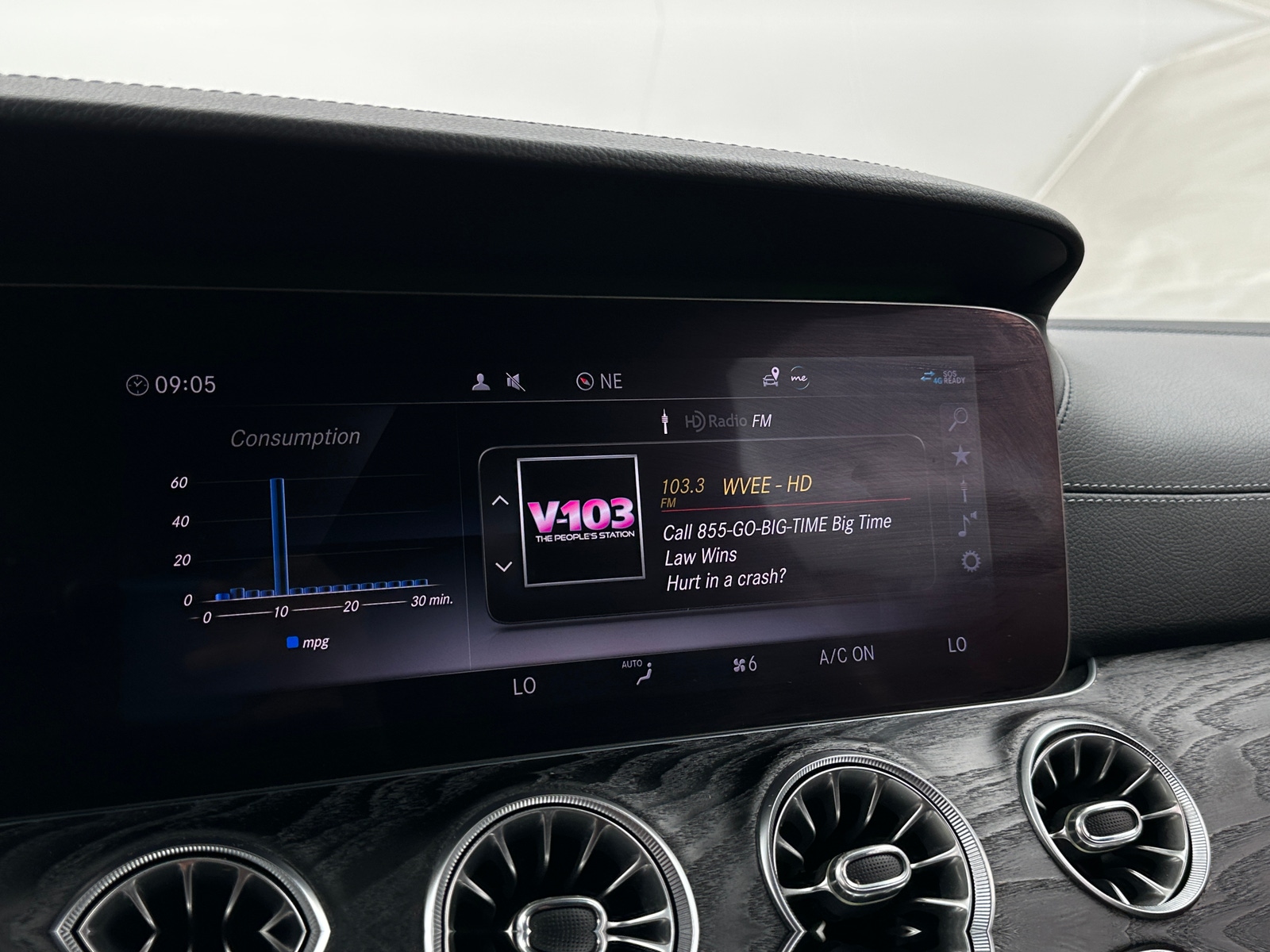 Thumbnail: 2019 Mercedes-Benz E-Class - 3