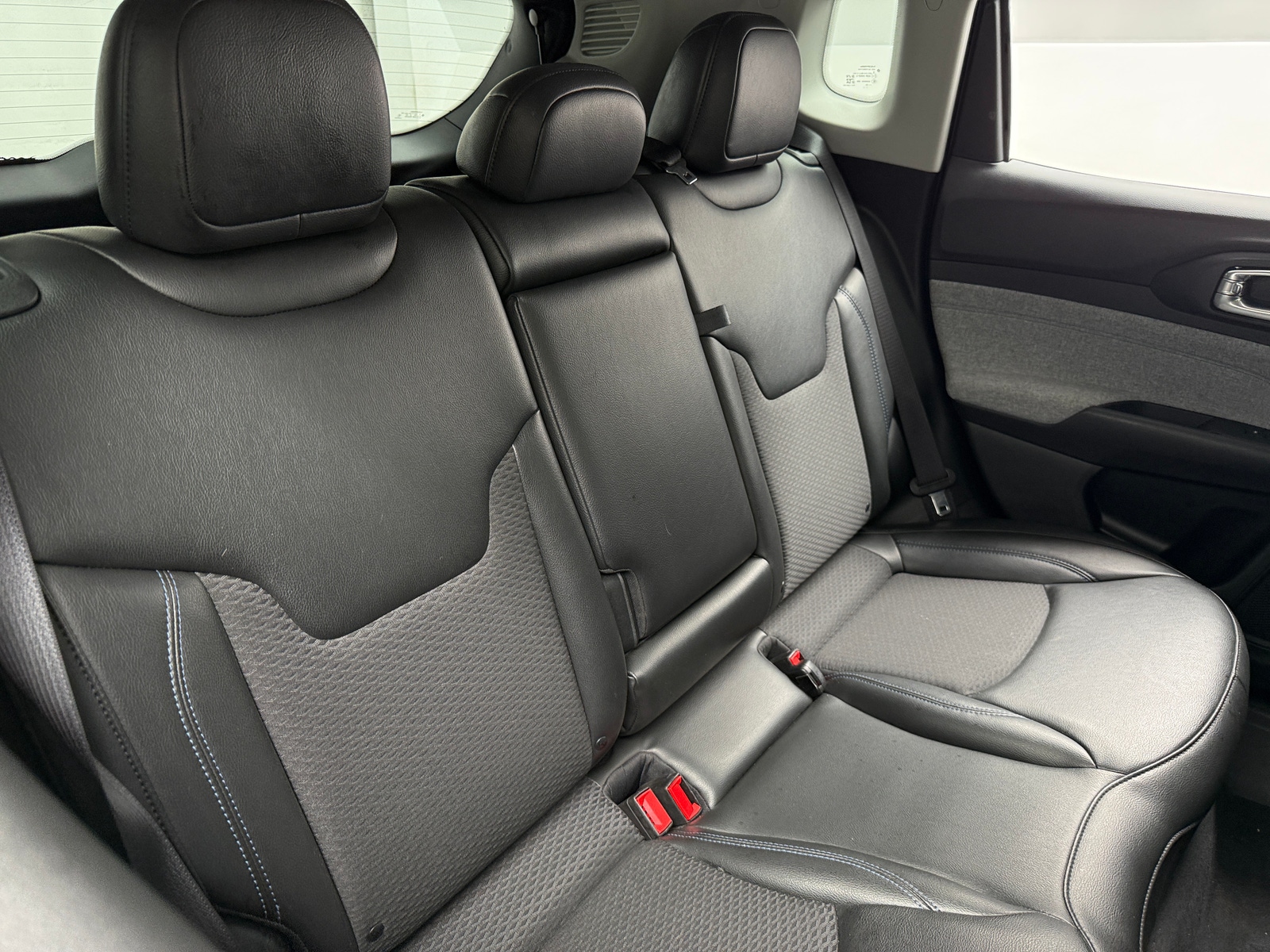 Thumbnail: 2022 Jeep Compass - 6