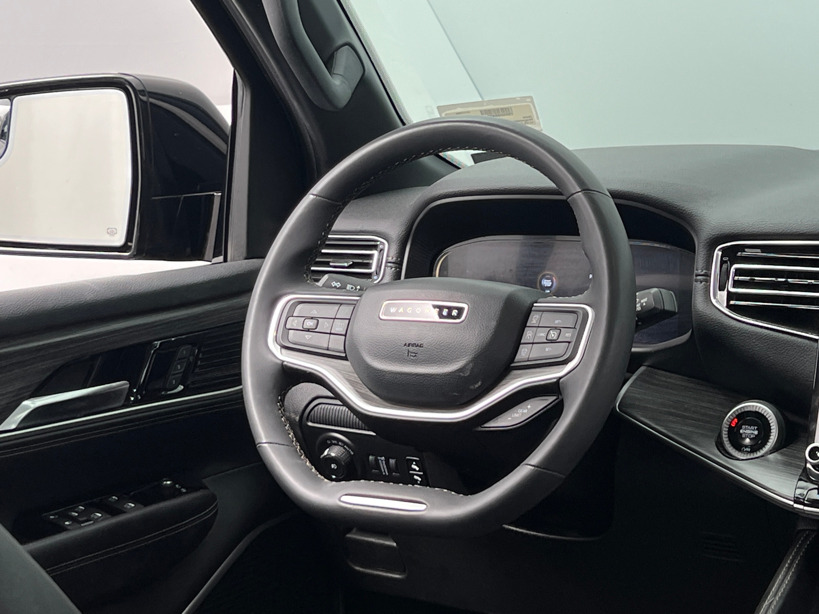 Thumbnail: 2024 Jeep Wagoneer - 4