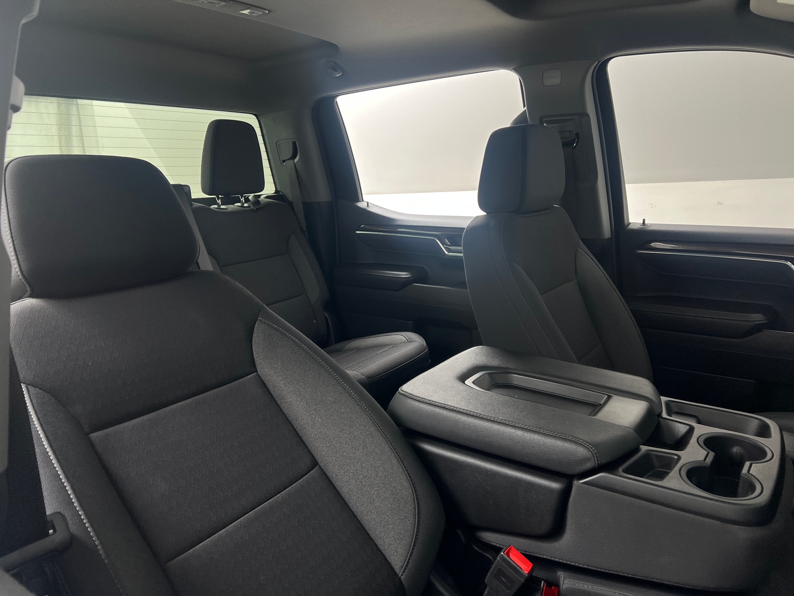 Thumbnail: 2025 Chevrolet Silverado 1500 - 2