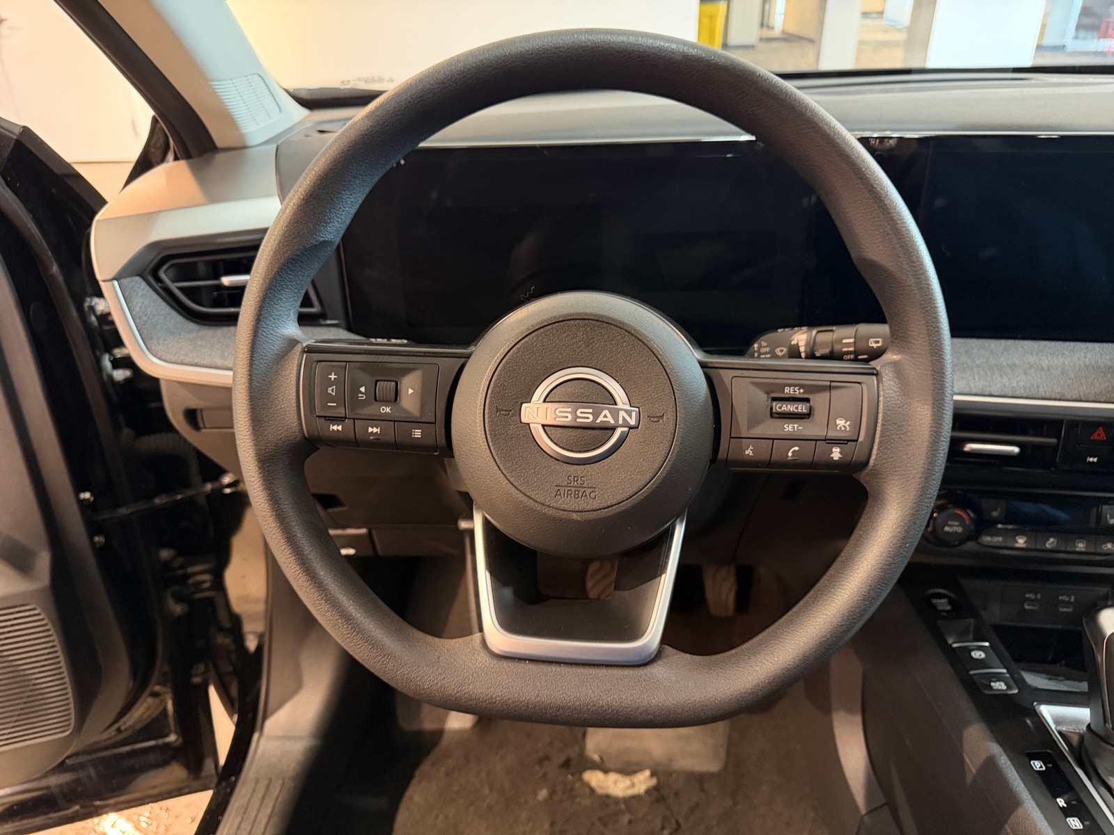 Thumbnail: 2026 Nissan Kicks - 5