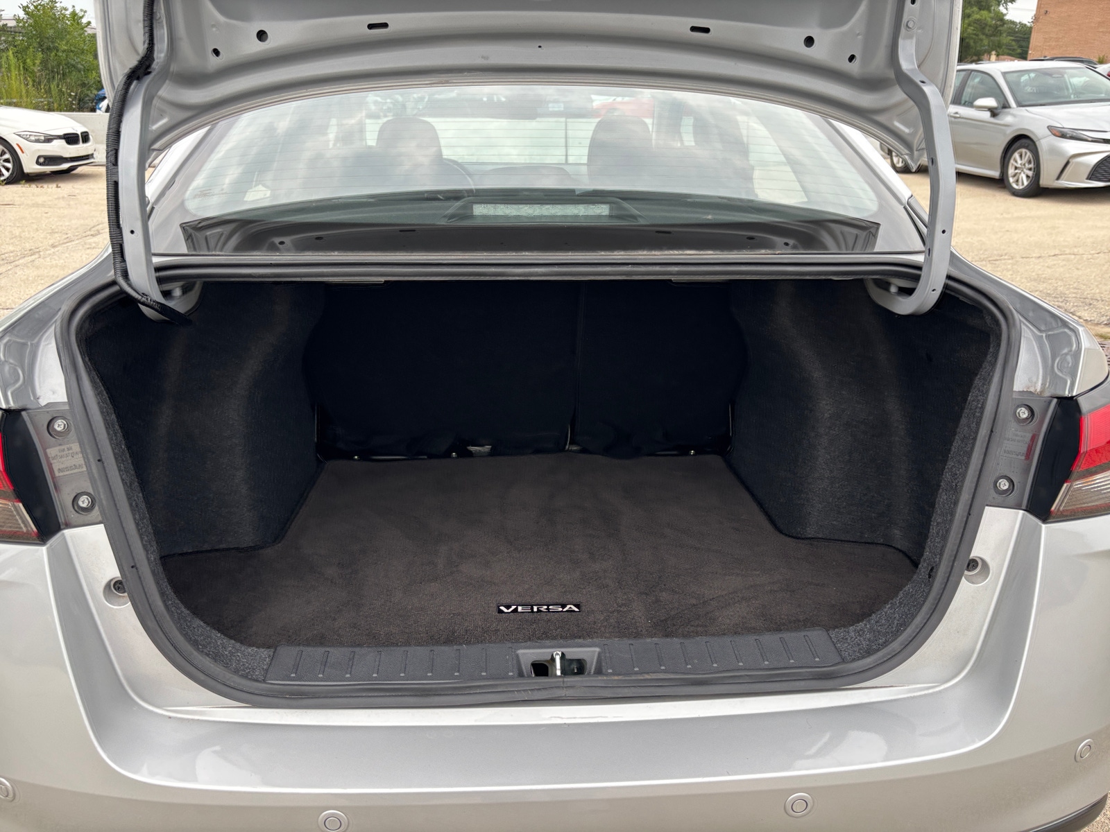 Thumbnail: 2025 Nissan Versa - 5