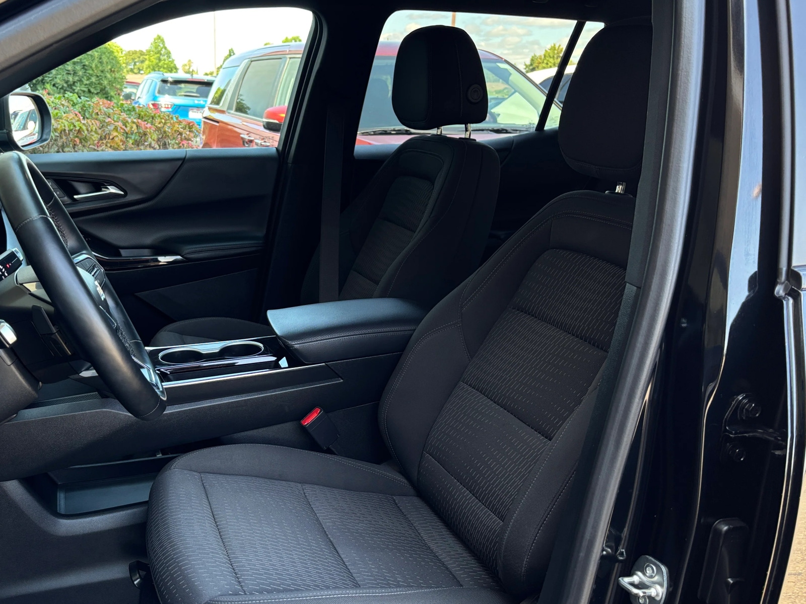 Thumbnail: 2025 Chevrolet Equinox - 2