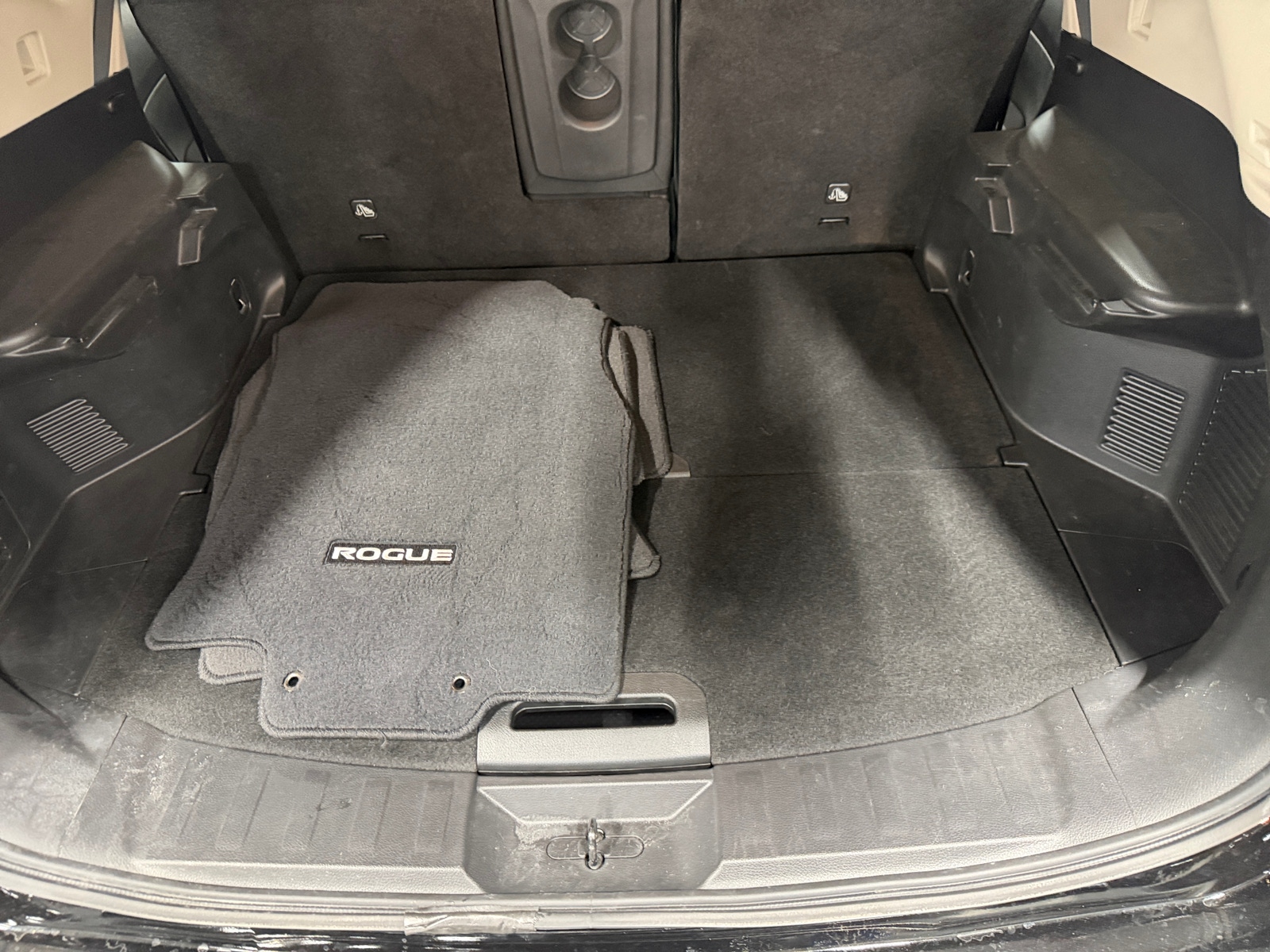 Thumbnail: 2019 Nissan Rogue - 7