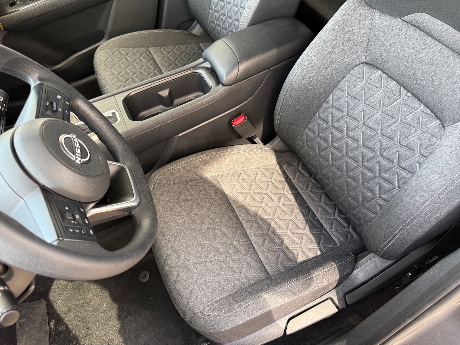 Thumbnail: 2026 Nissan Kicks - 2