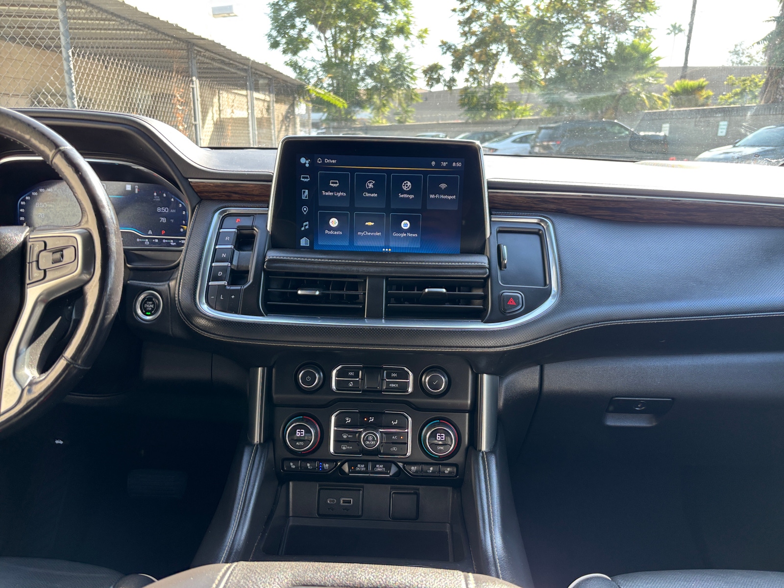 Thumbnail: 2023 Chevrolet Tahoe - 4