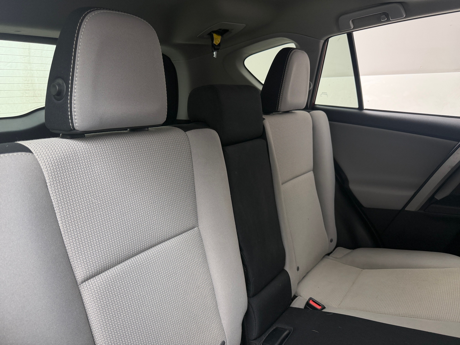 Thumbnail: 2016 Toyota RAV4 - 6