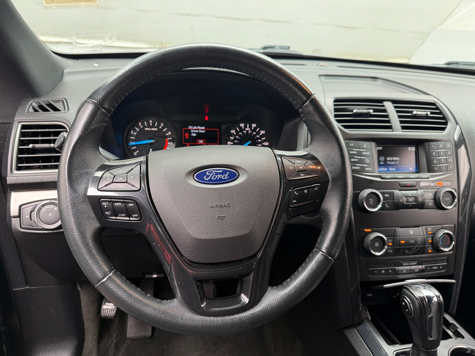 Thumbnail: 2018 Ford Explorer - 5