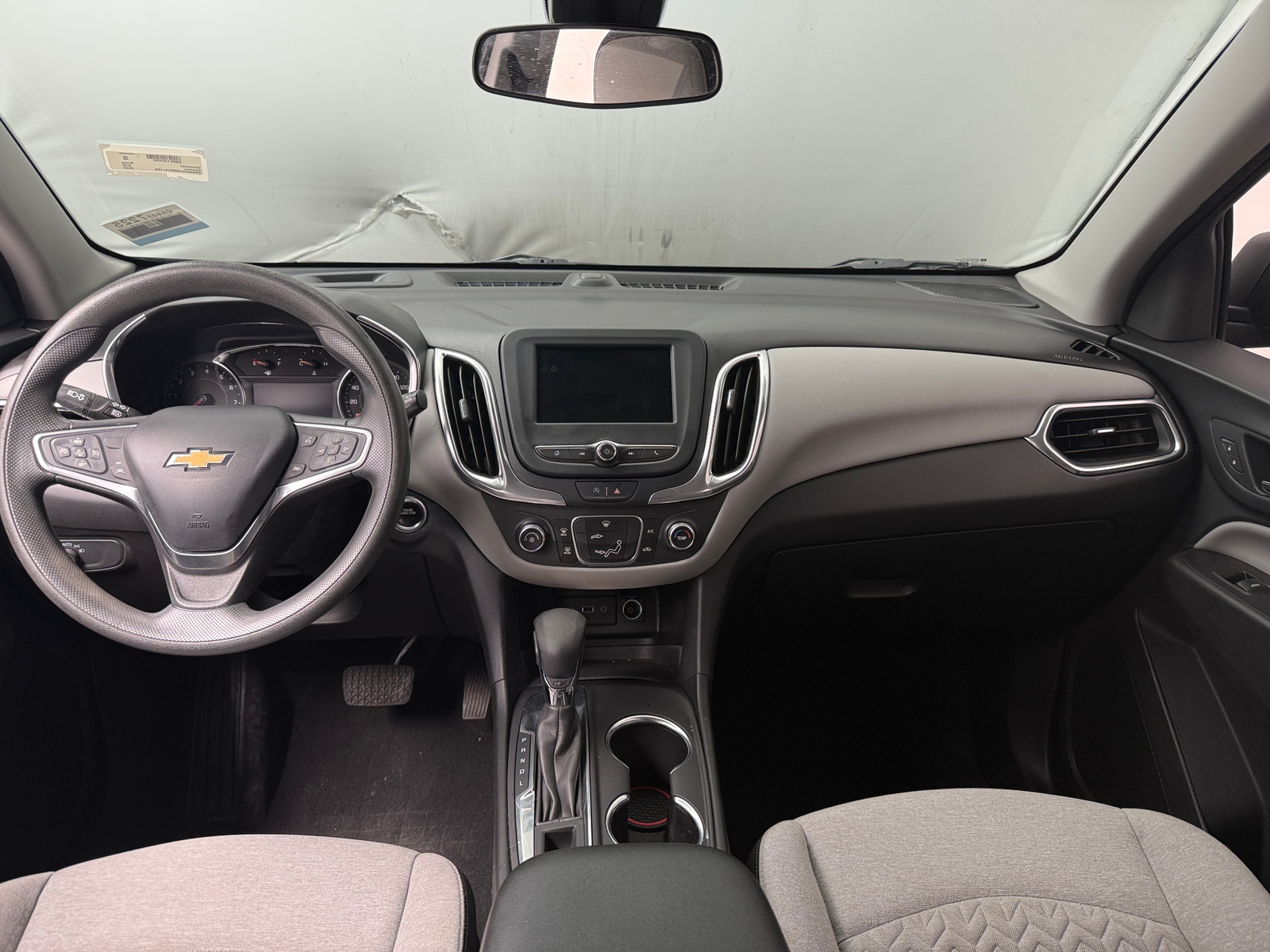 Thumbnail: 2022 Chevrolet Equinox - 3