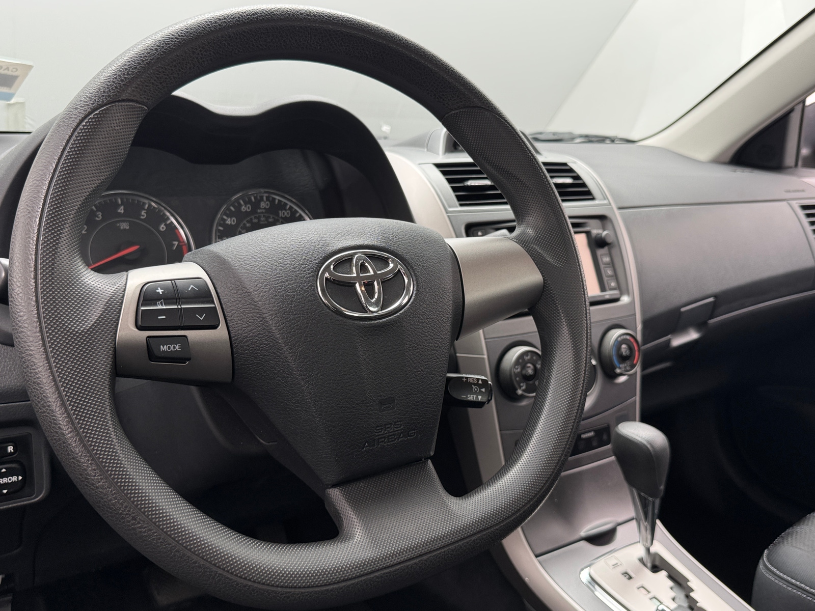 Thumbnail: 2013 Toyota Corolla - 5