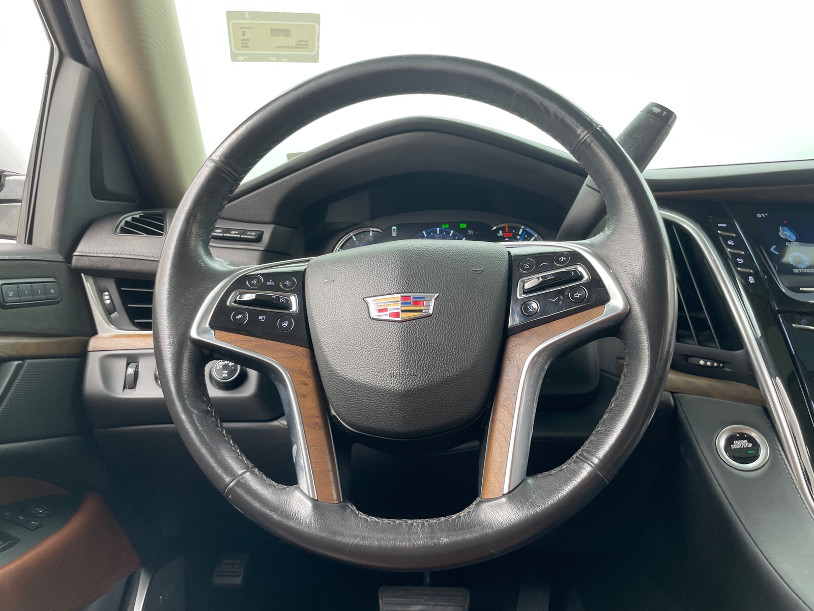Thumbnail: 2020 Cadillac Escalade - 4