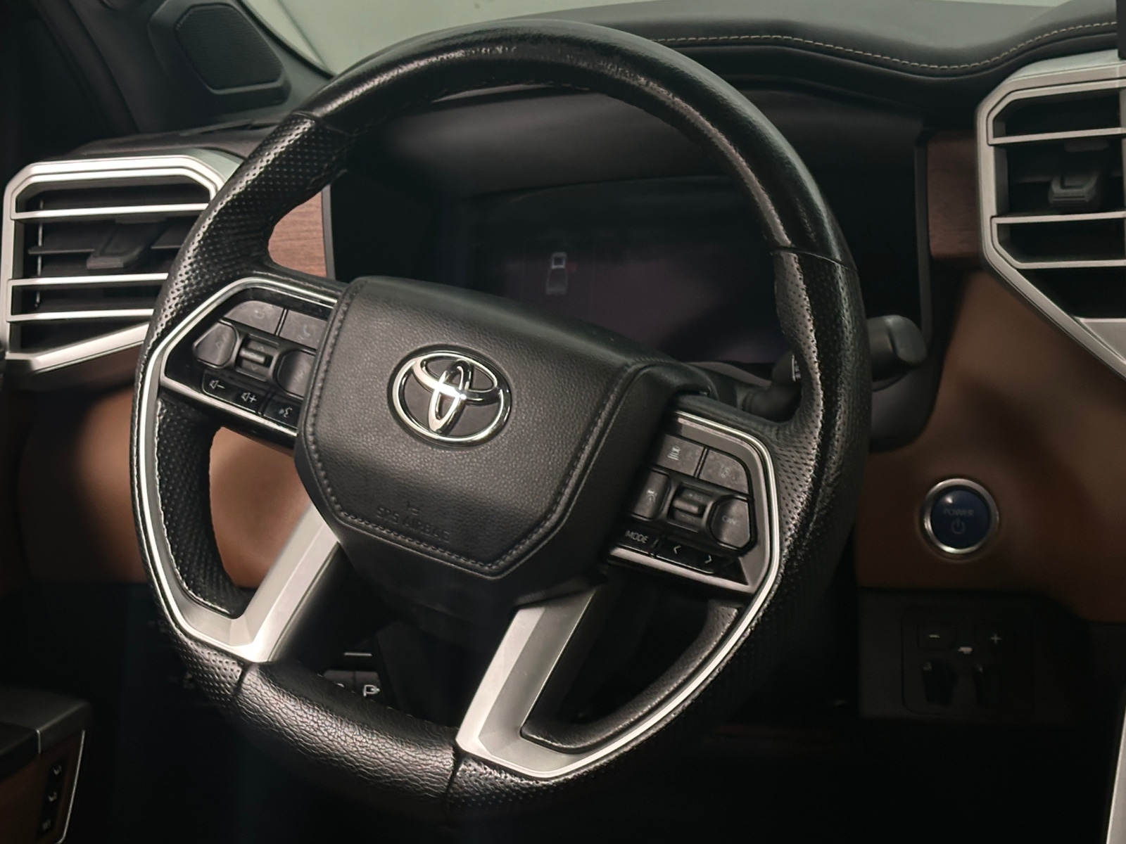 Thumbnail: 2023 Toyota Tundra - 4