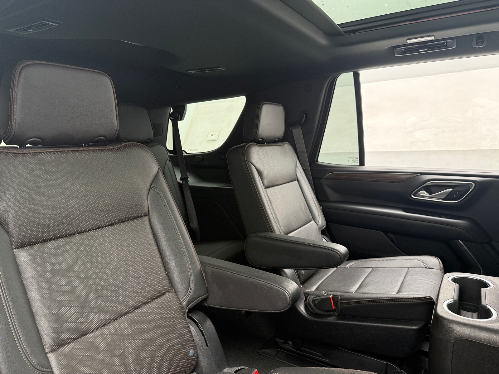 Thumbnail: 2021 Chevrolet Tahoe - 5