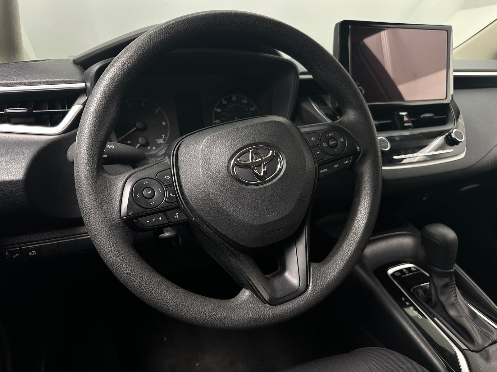 Thumbnail: 2025 Toyota Corolla - 5