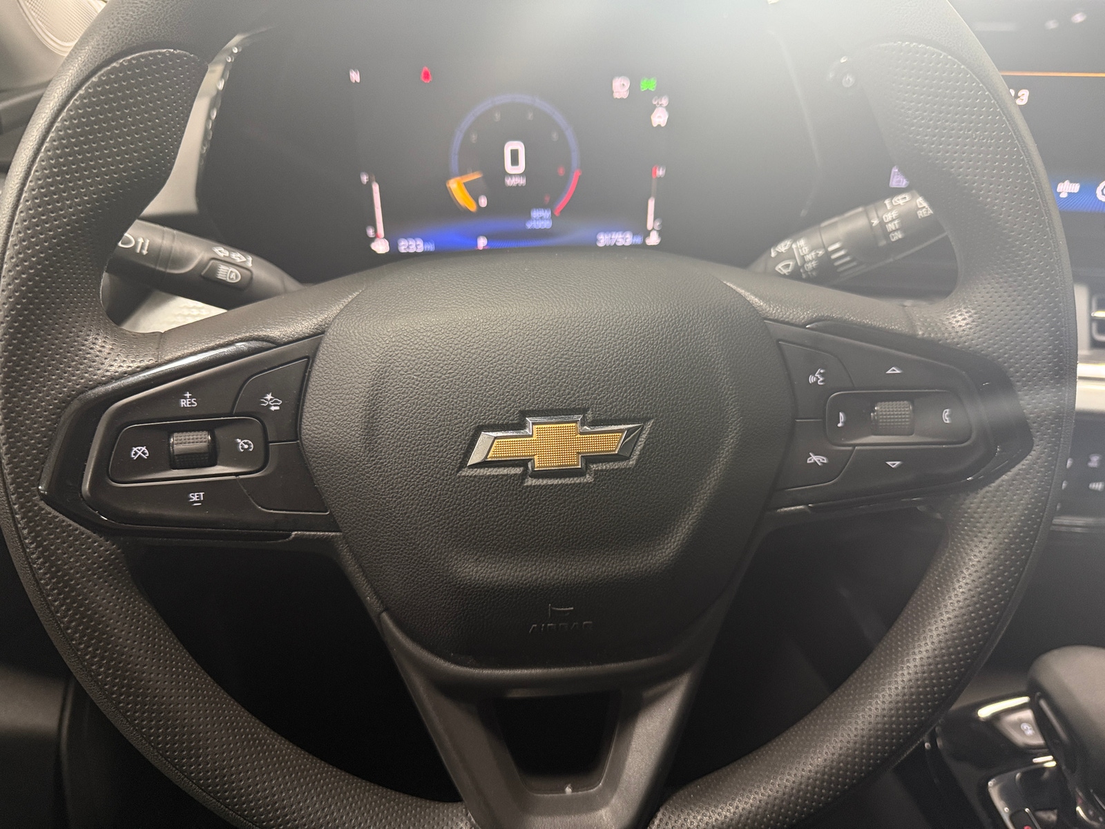 Thumbnail: 2025 Chevrolet Trax - 4