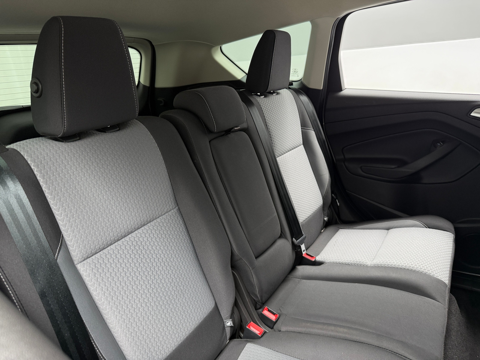 Thumbnail: 2017 Ford Escape - 6