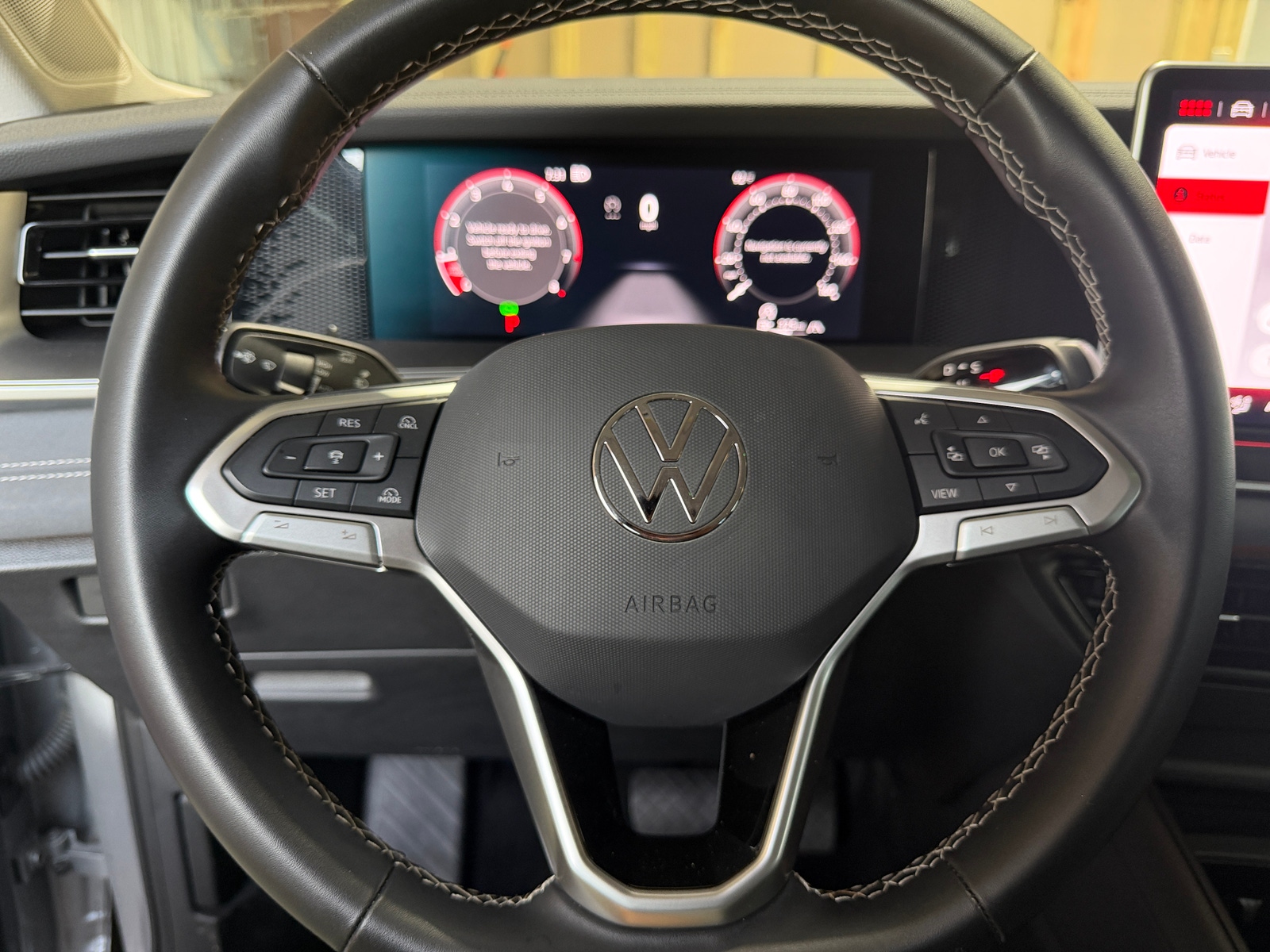 Thumbnail: 2026 Volkswagen Tiguan - 4