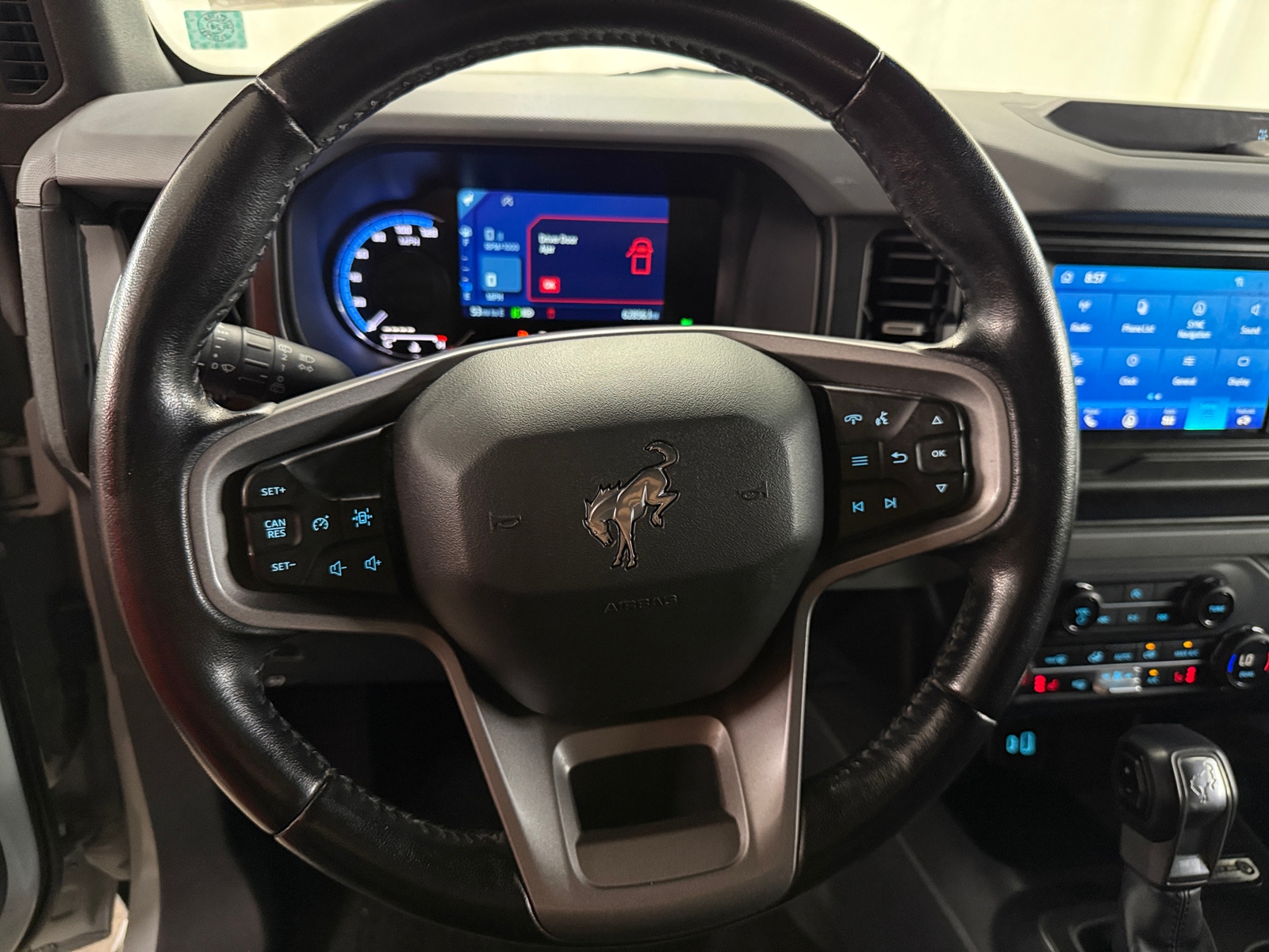 Thumbnail: 2023 Ford Bronco - 5