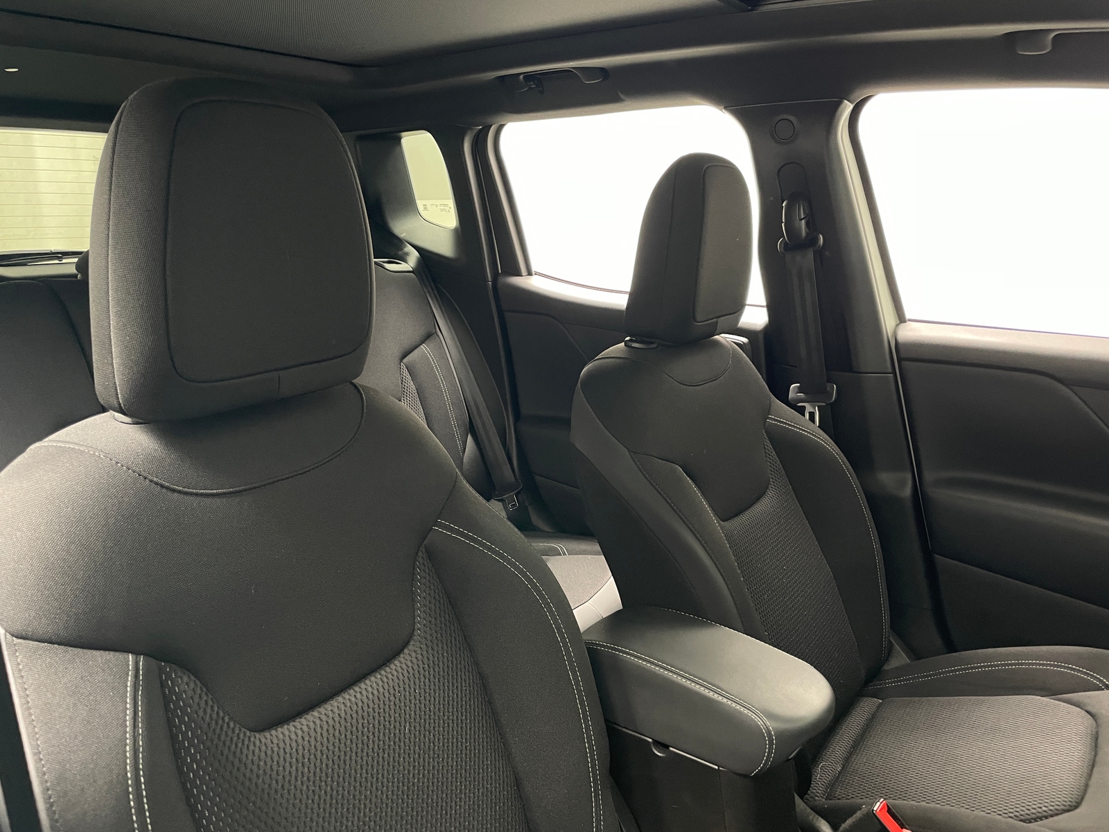 Thumbnail: 2022 Jeep Renegade - 2