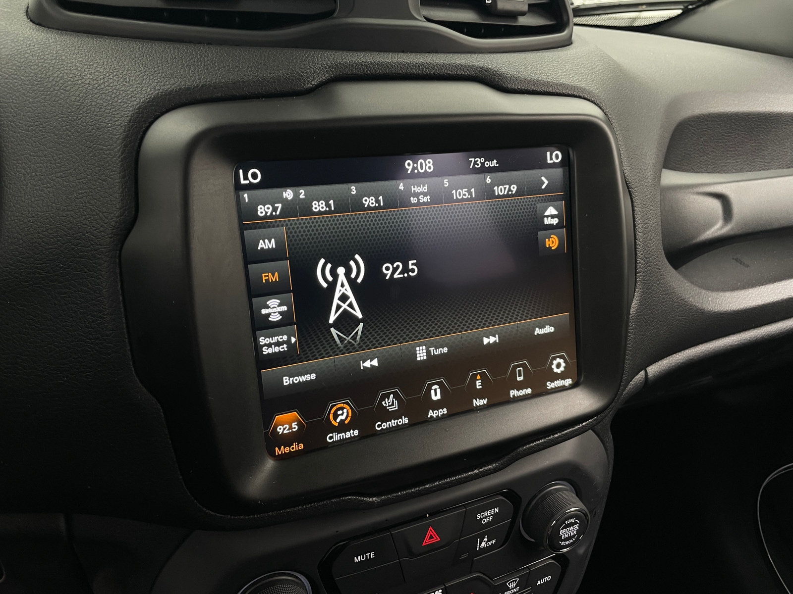 Thumbnail: 2022 Jeep Renegade - 4