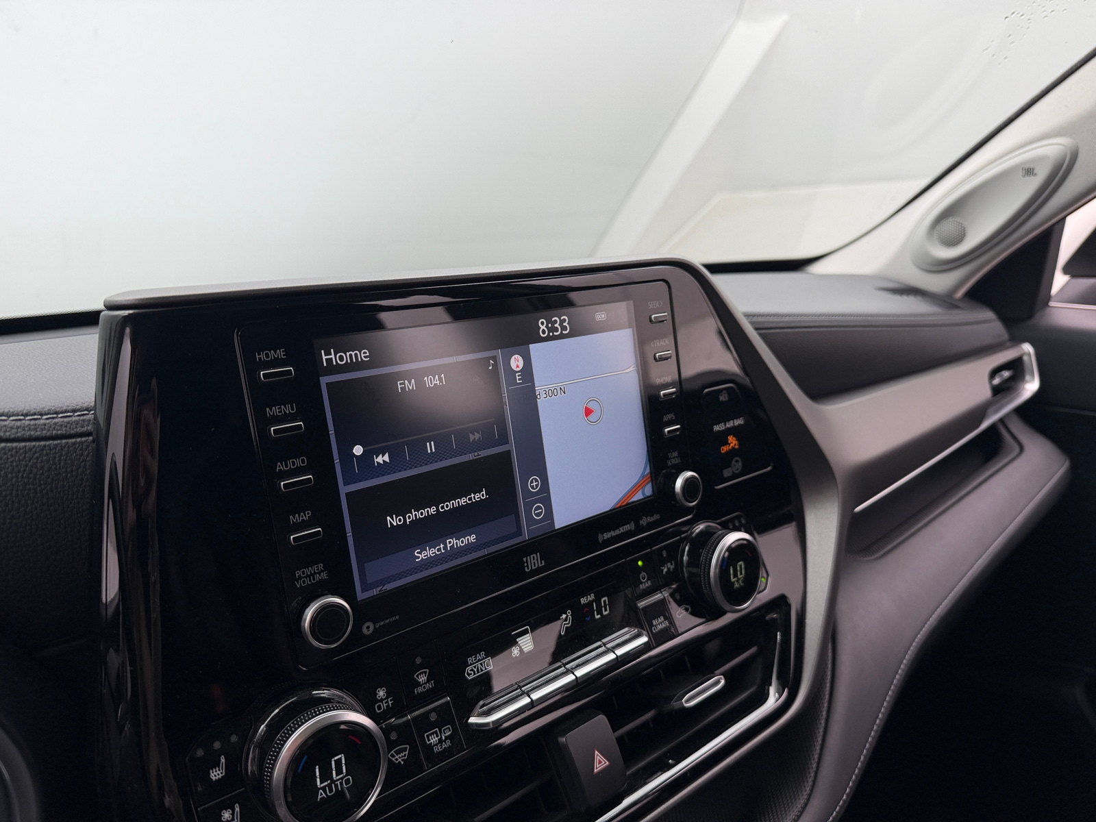 Thumbnail: 2020 Toyota Highlander - 3